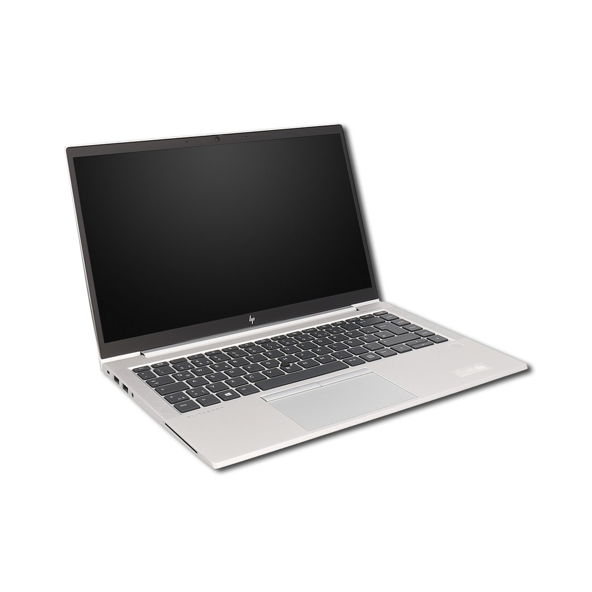 Silberner Laptop mit offenem Bildschirm, Tastatur sichtbar, weißer Hintergrund.