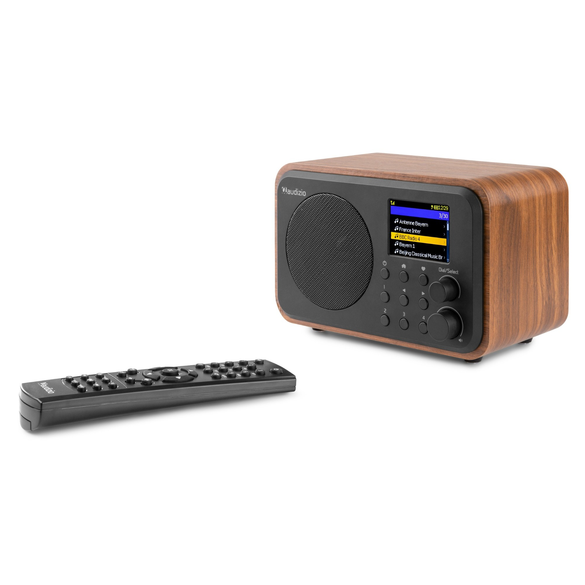 Holzradio mit schwarzem Lautsprecher und Fernbedienung. Es hat einen Bildschirm und Knöpfe.