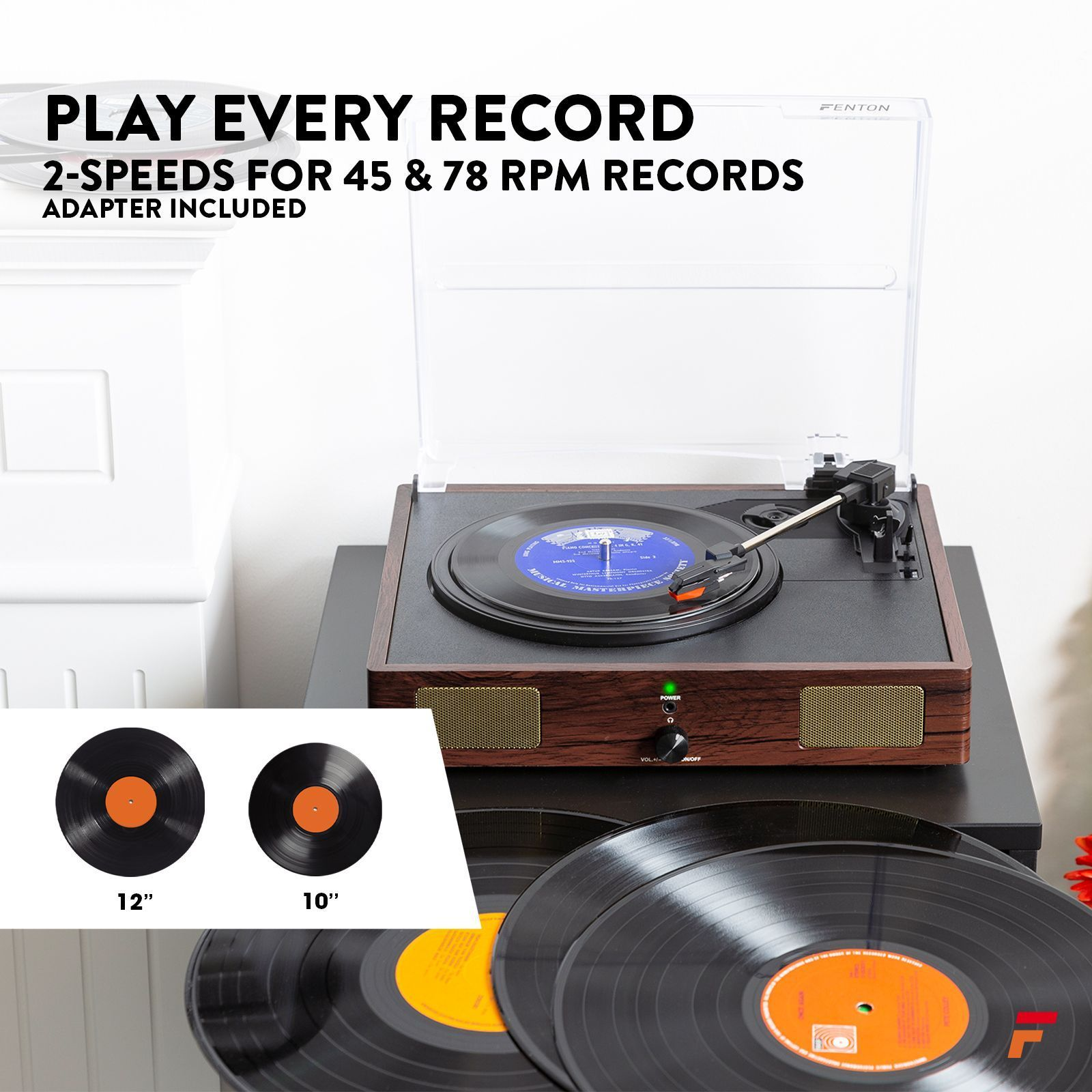 Plattenspieler mit Schallplatten. Enthält 12" und 10" Schallplatten.