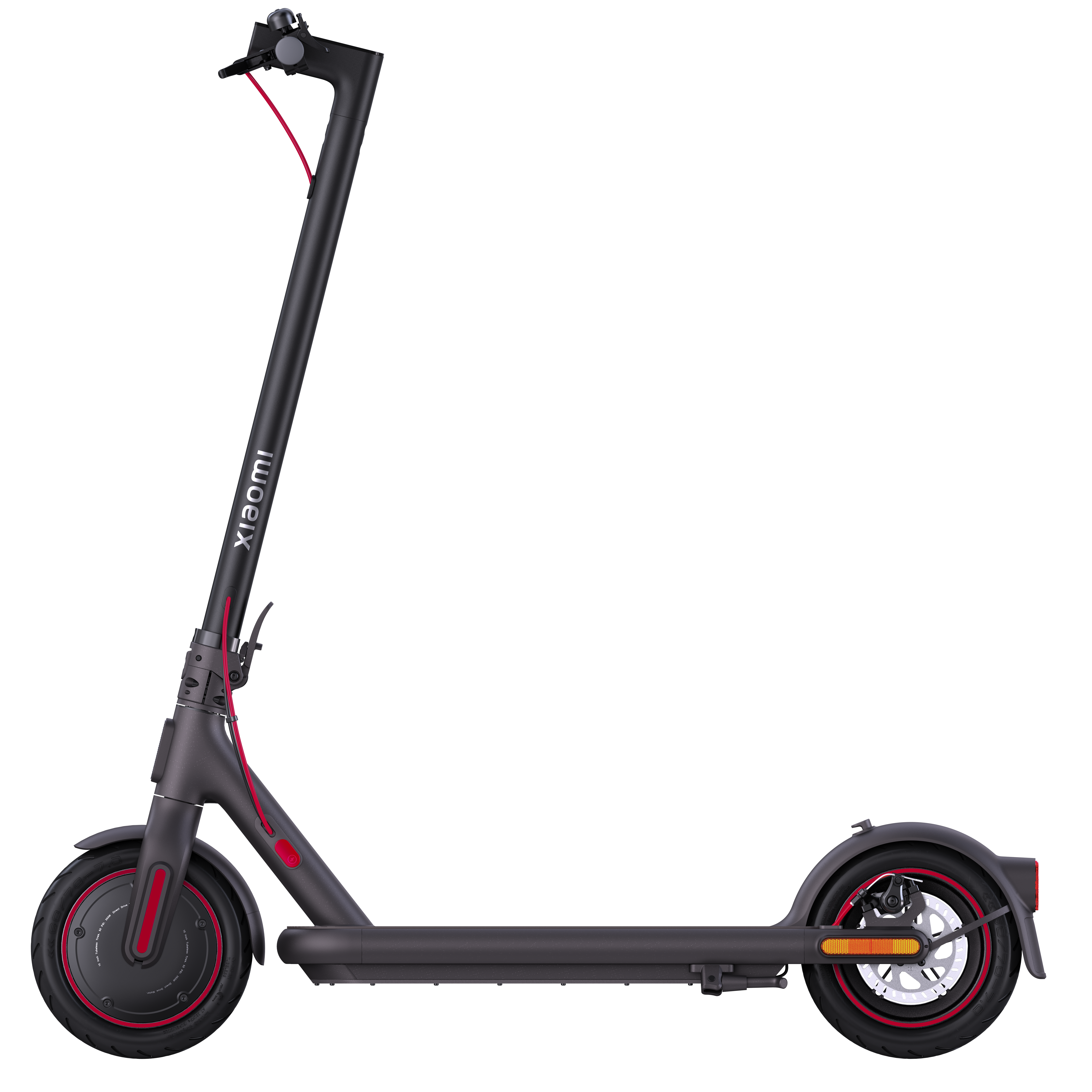 Un patinete eléctrico negro con detalles rojos, visto de lado, sobre un fondo negro.