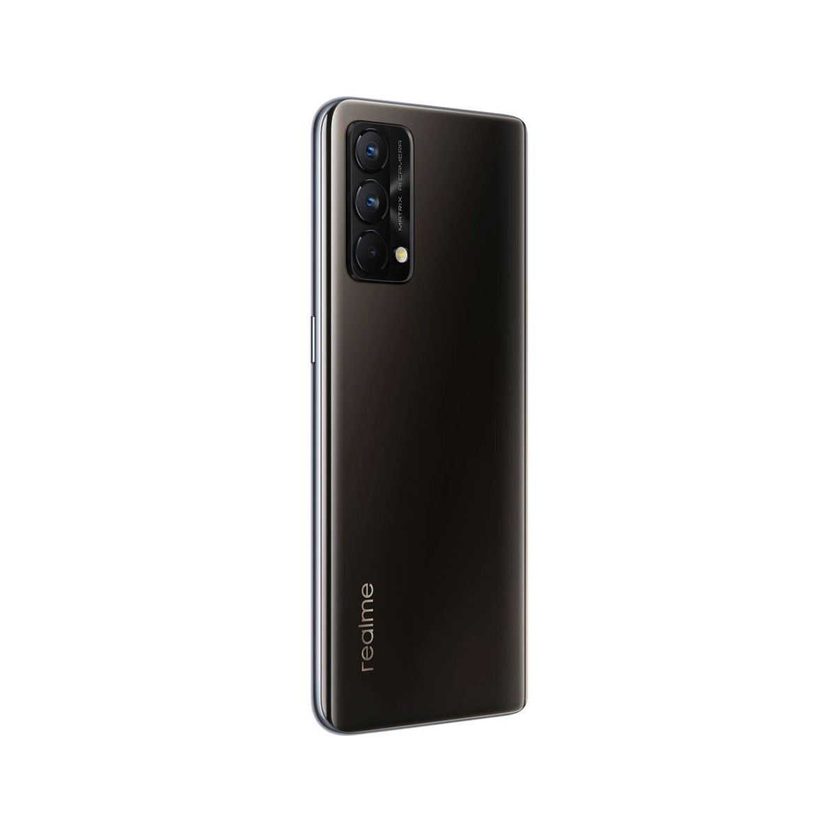 Czarny tył smartfona. Posiada aparat z trzema obiektywami, widoczne słowo "realme".