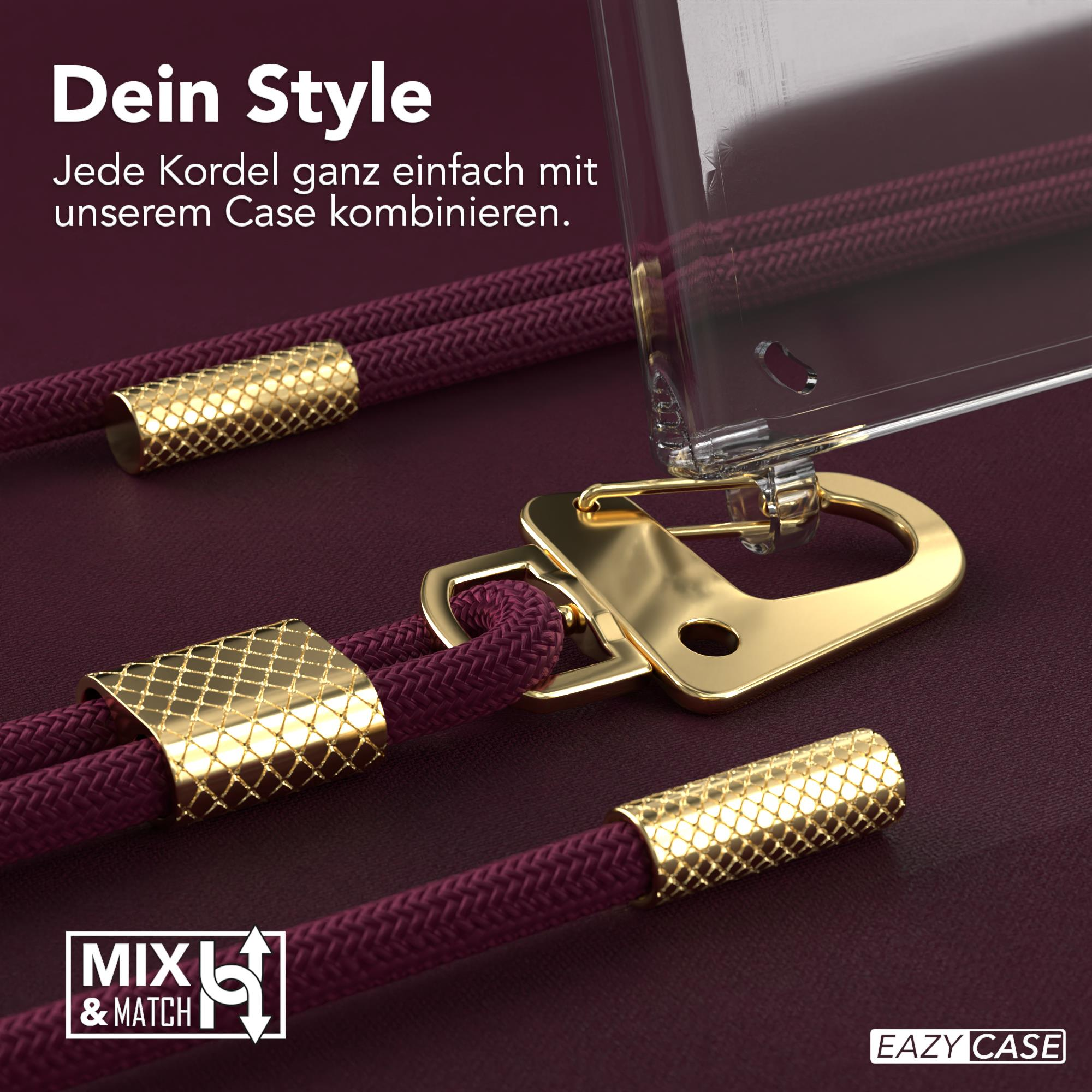Nahaufnahme von Lanyard mit goldenen Details und einer durchsichtigen Handyhülle.