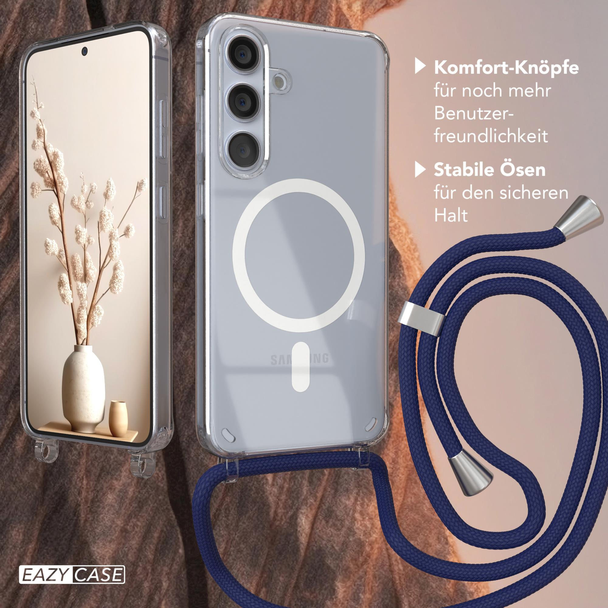 Handyhülle mit Band, ein Telefon und eine Vase mit Blumen auf einer Holzoberfläche.