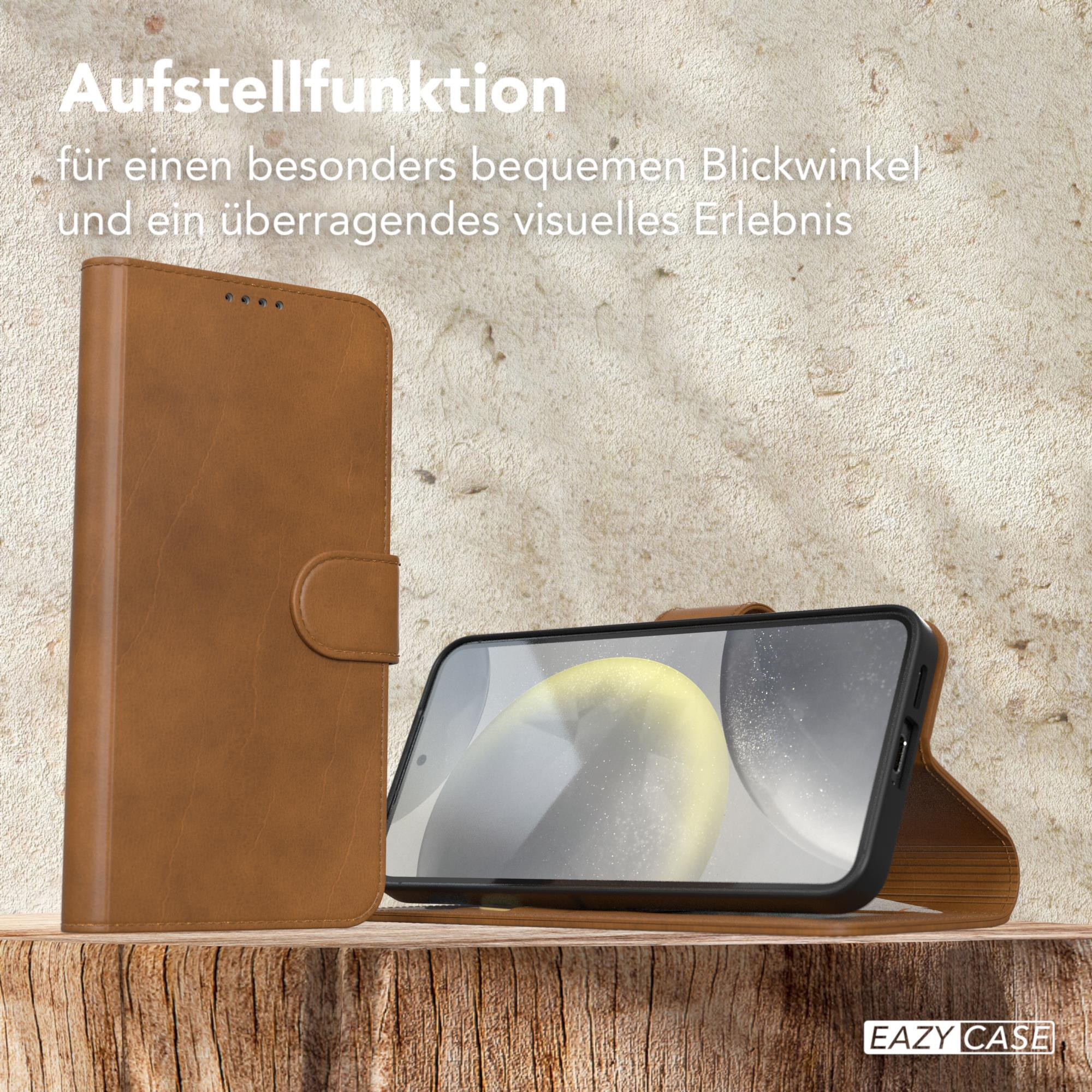 Braune Handyhülle mit Telefon, offen stehend. Der Bildschirm ist sichtbar.