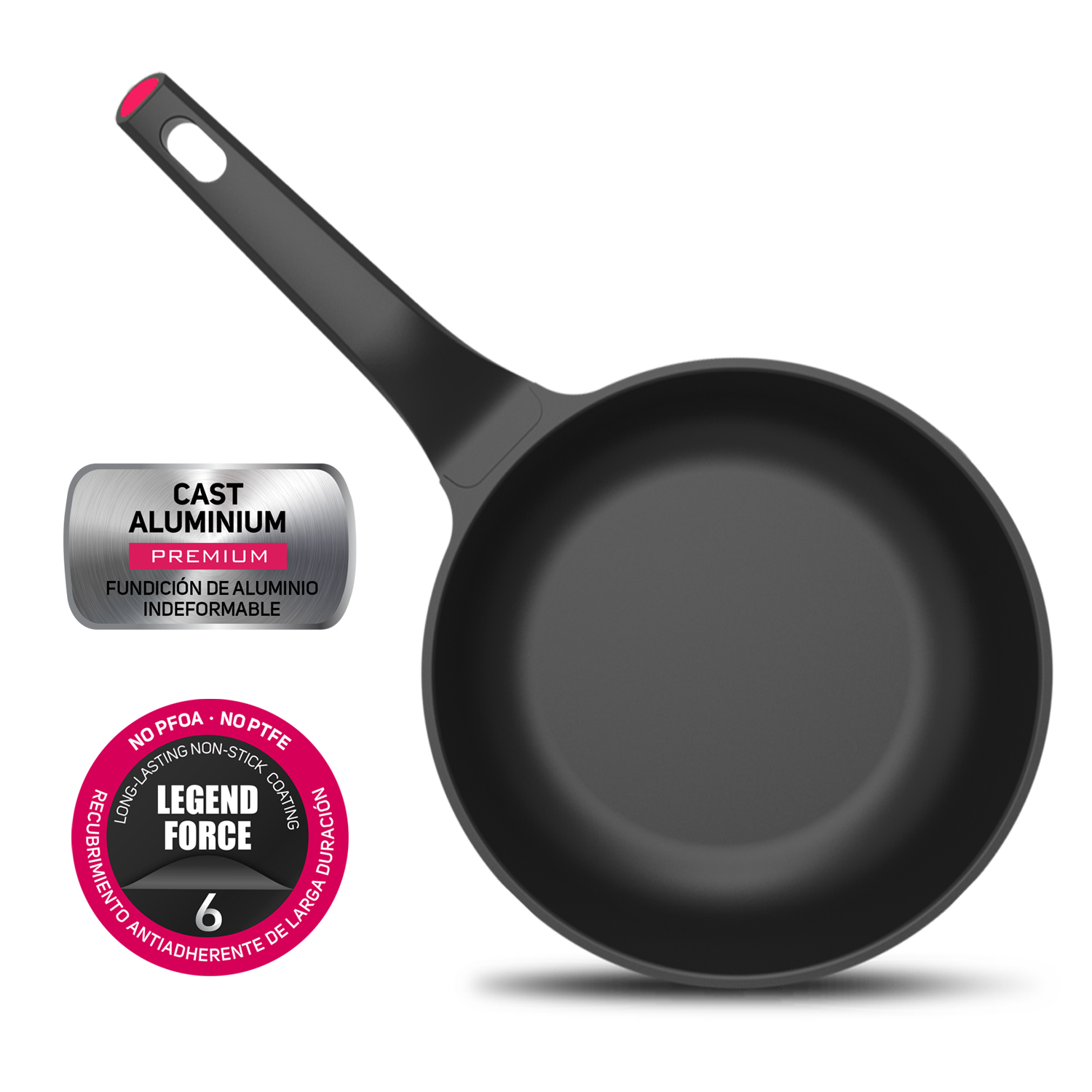 Sartén negra con un mango largo. Una etiqueta plateada dice "CAST ALUMINIUM PREMIUM".