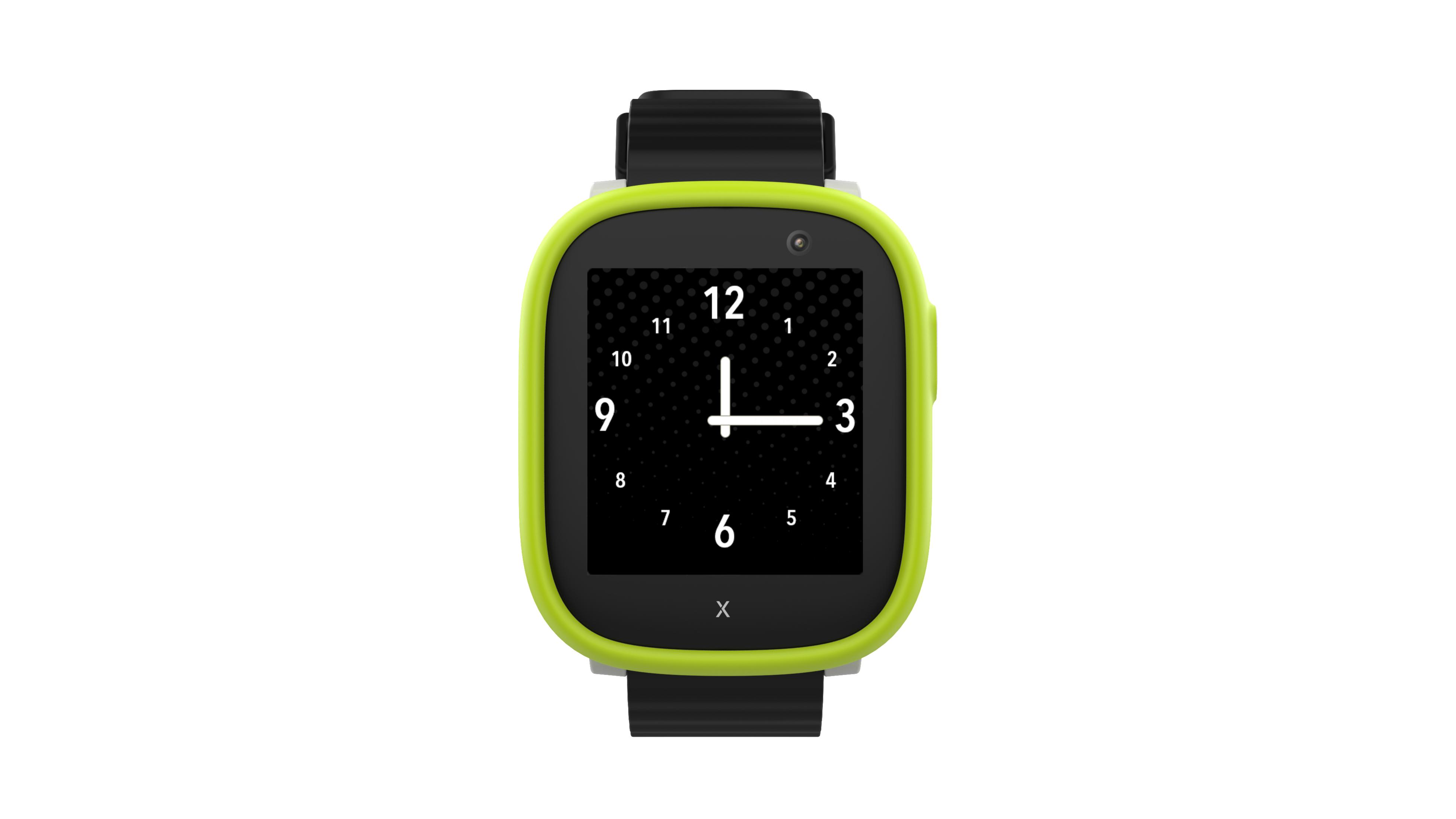 Smartwatch mit grünem Rahmen, schwarzem Armband und schwarzem Bildschirm mit Uhrzeit.