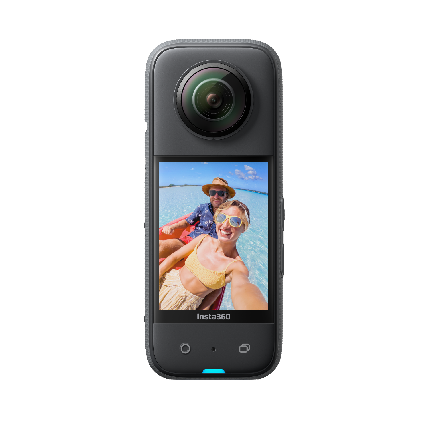 Una fotocamera portatile con uno schermo che mostra una coppia su una spiaggia tropicale.
