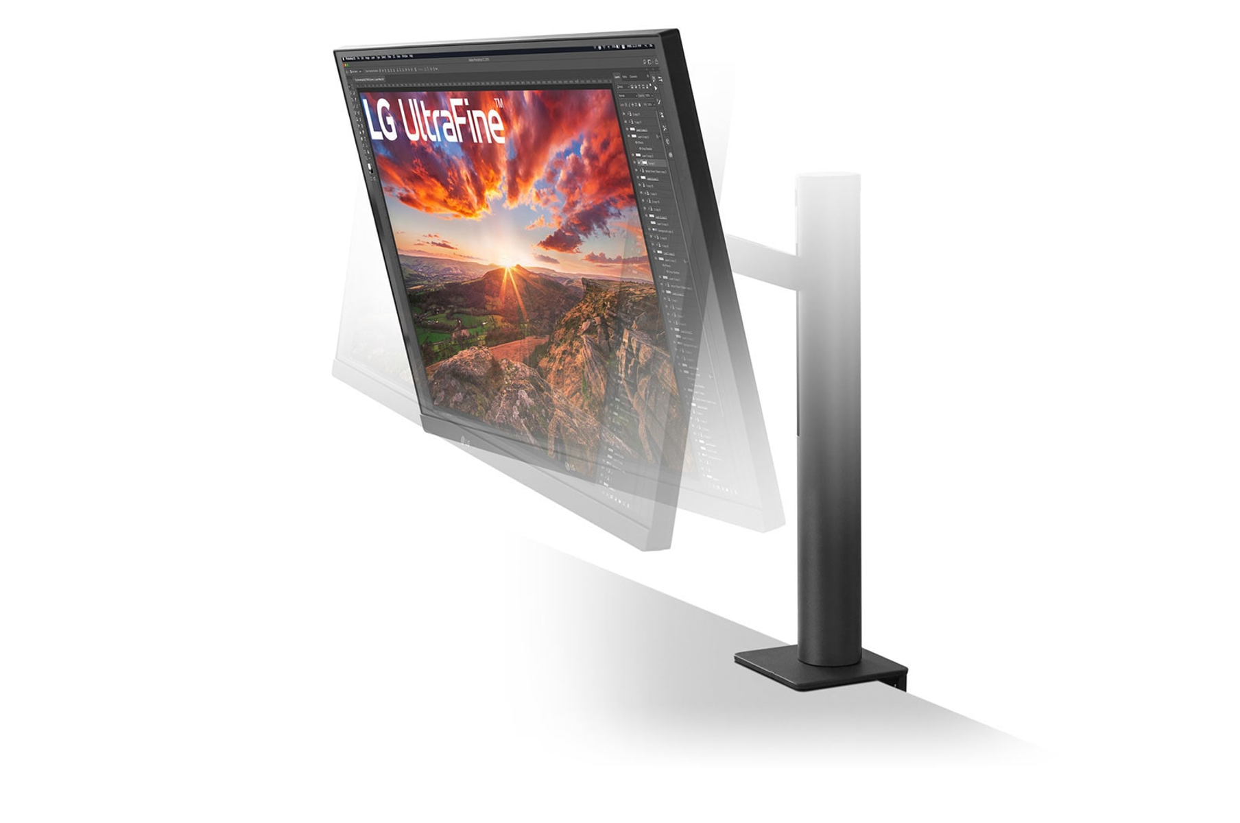 Monitor LG UltraFine inclinato. Viene visualizzato un paesaggio montano.
