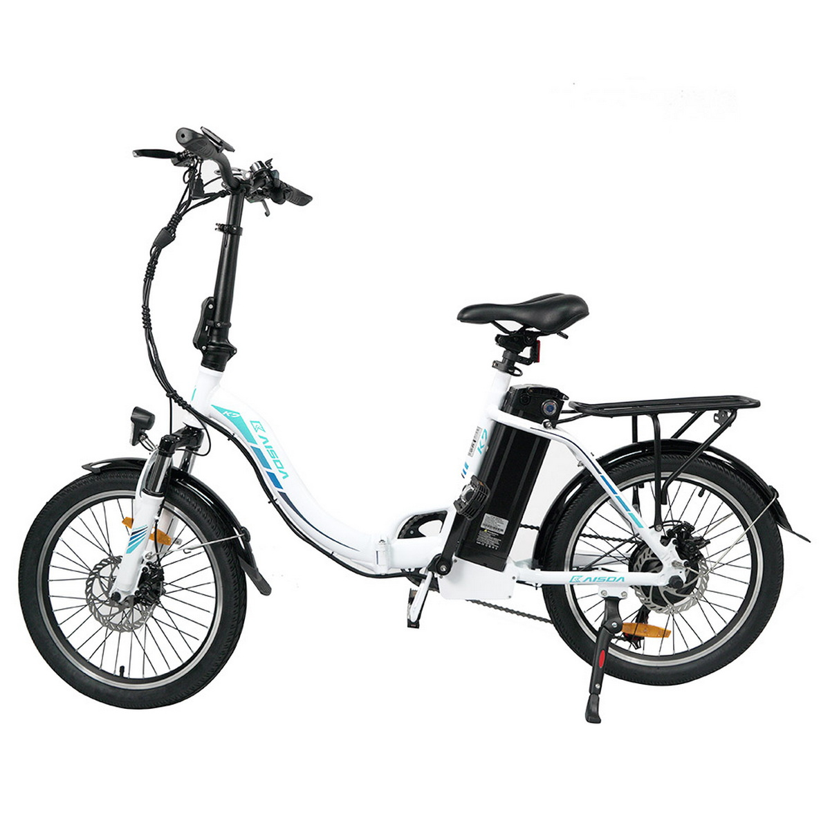 Una bicicletta elettrica, telaio bianco, componenti neri e portapacchi.
