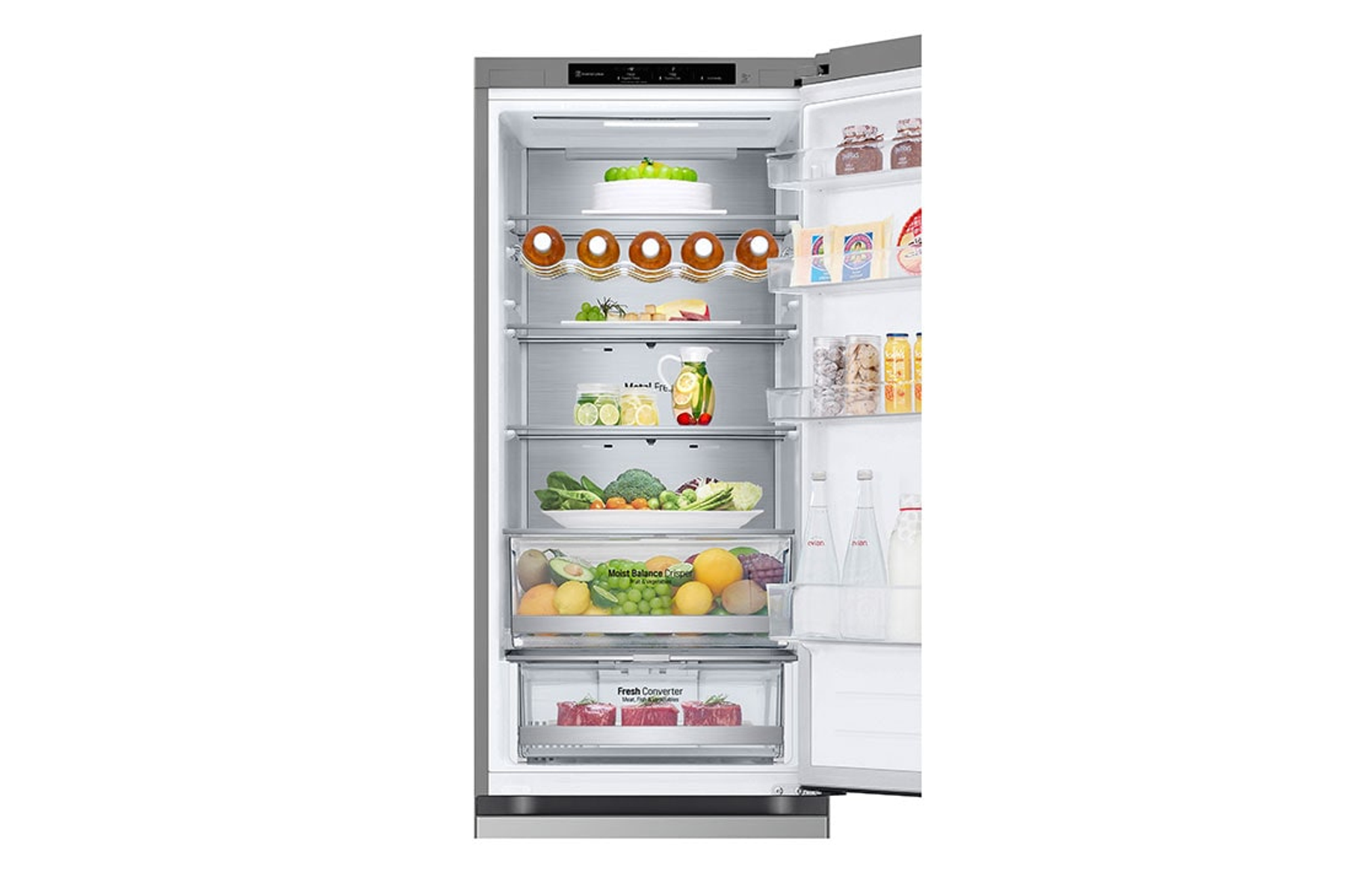 Otwarty wnętrze lodówki, różne półki z produktami spożywczymi, w tym owoce, warzywa i napoje.