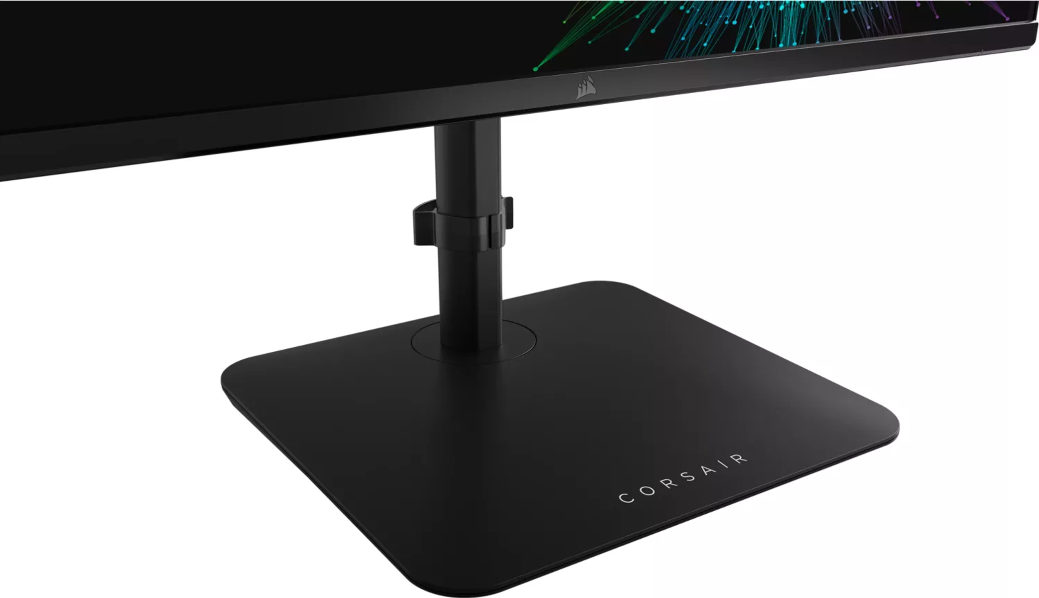 Czarna podstawa stojaka monitora komputera z napisem „Corsair”.
