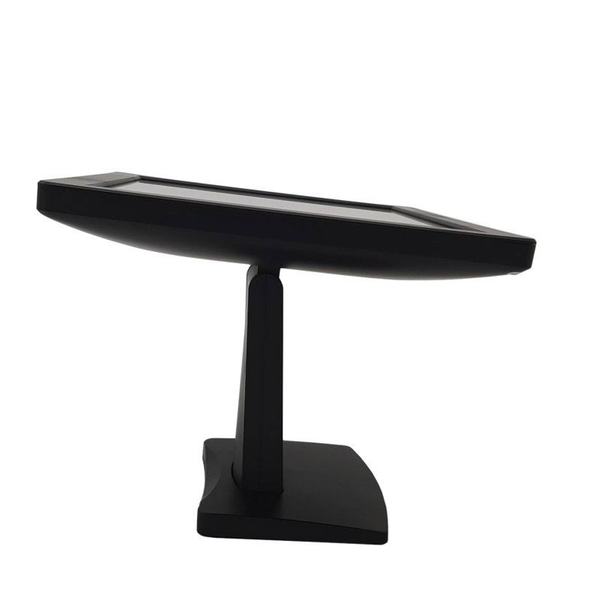 Un monitor de pantalla táctil negro sobre un soporte negro. El monitor está inclinado.