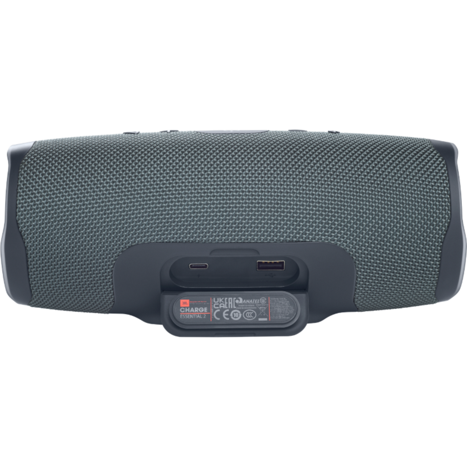 Widok z tyłu głośnika JBL Charge Essential 2. Czarne tło. Różne porty.