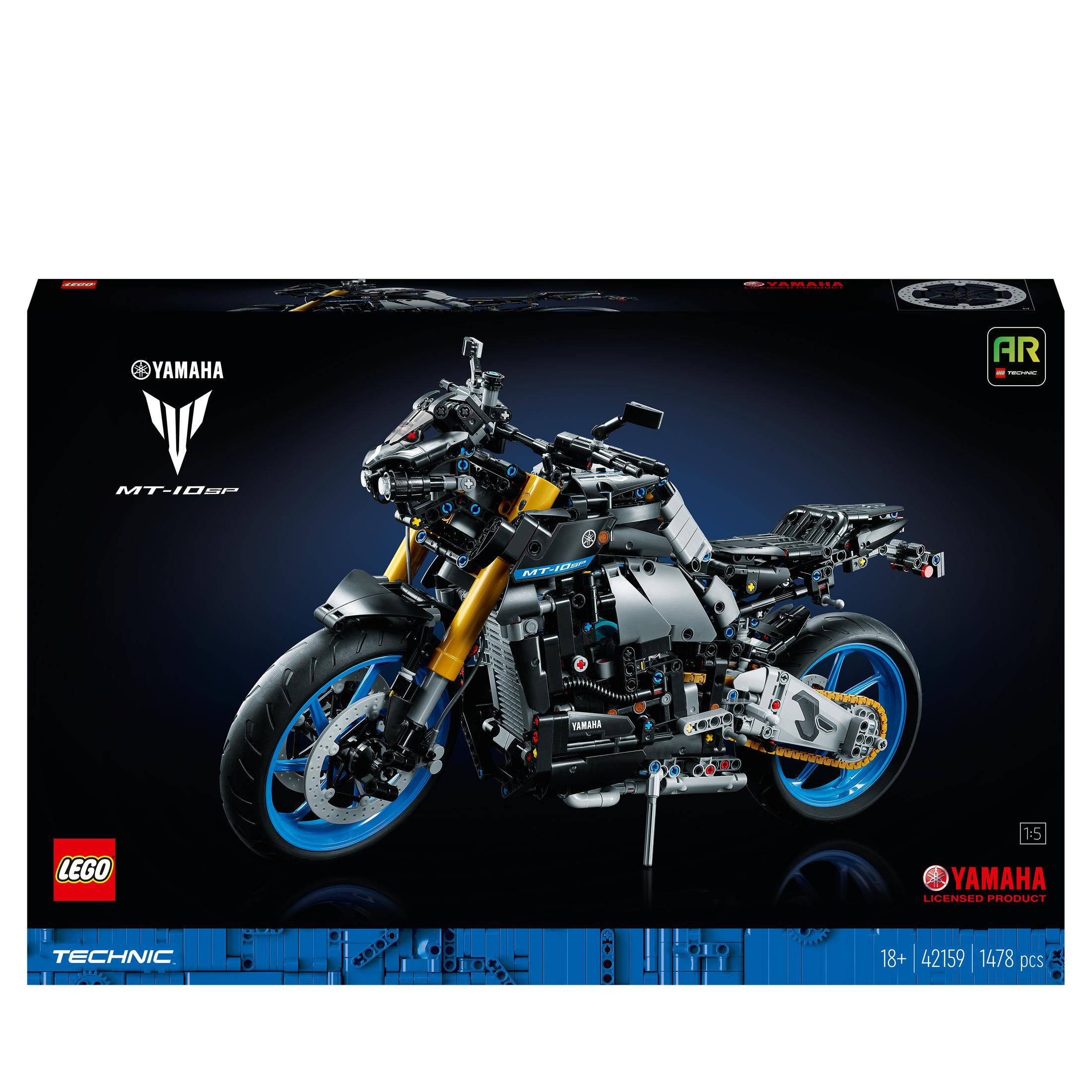 Model motocykla Lego Yamaha MT-10SP na czarnym pudełku na ciemnoniebieskim tle.