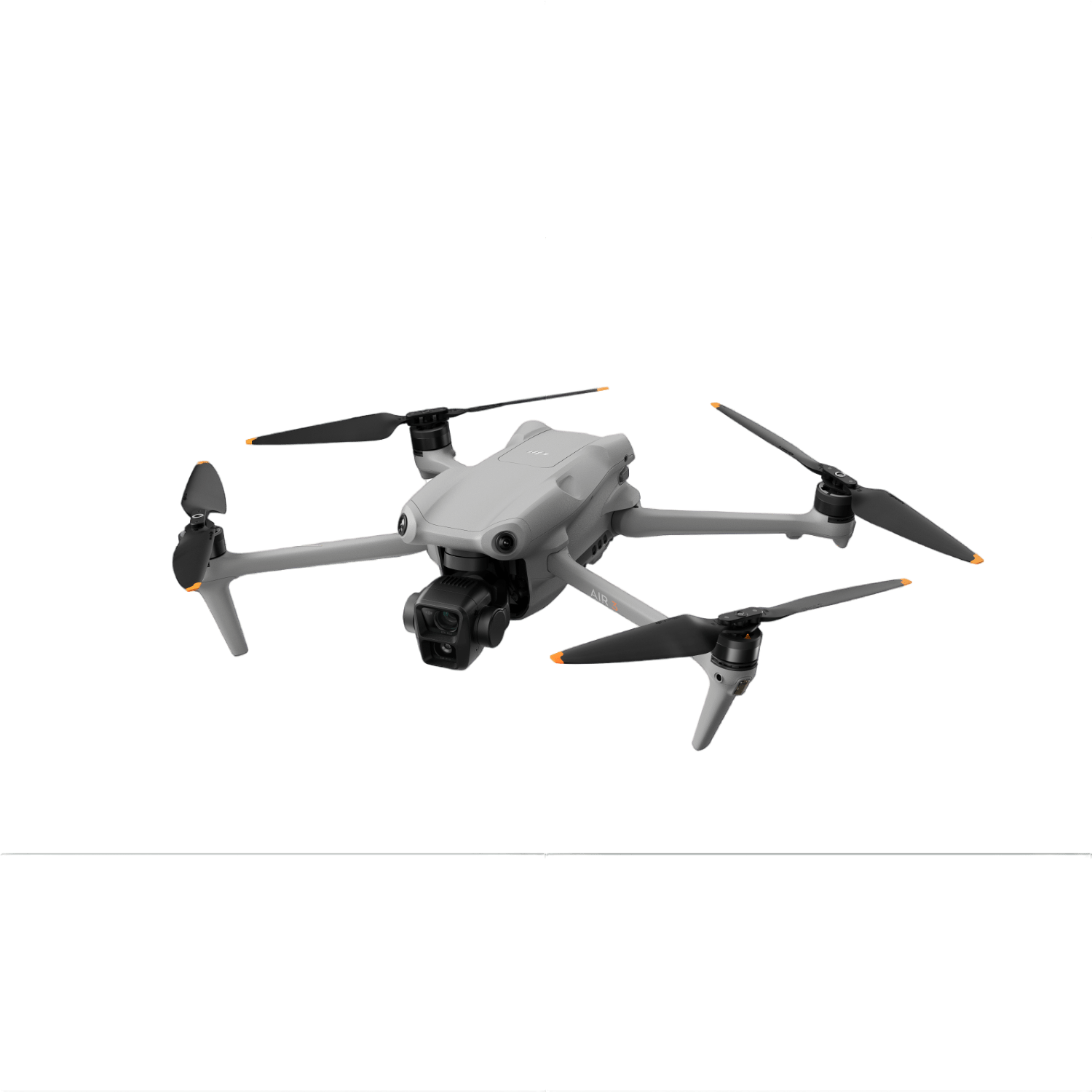Graue Drohne mit schwarzen Propellern und einer Kamera. Die Drohne befindet sich vor schwarzem Hintergrund.