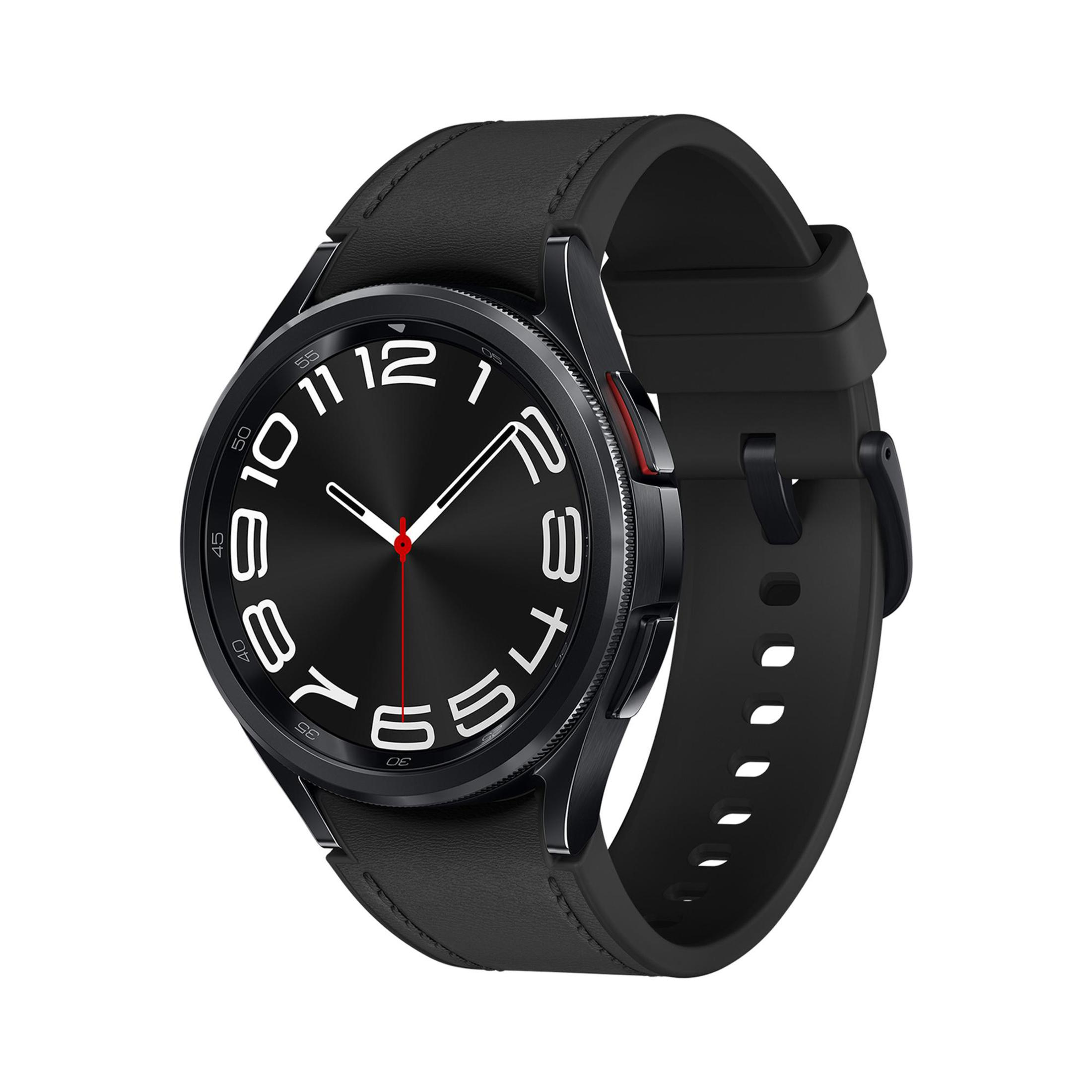 Smartwatch nero con cinturino nero. Numeri bianchi e lancetta dei secondi rossa.