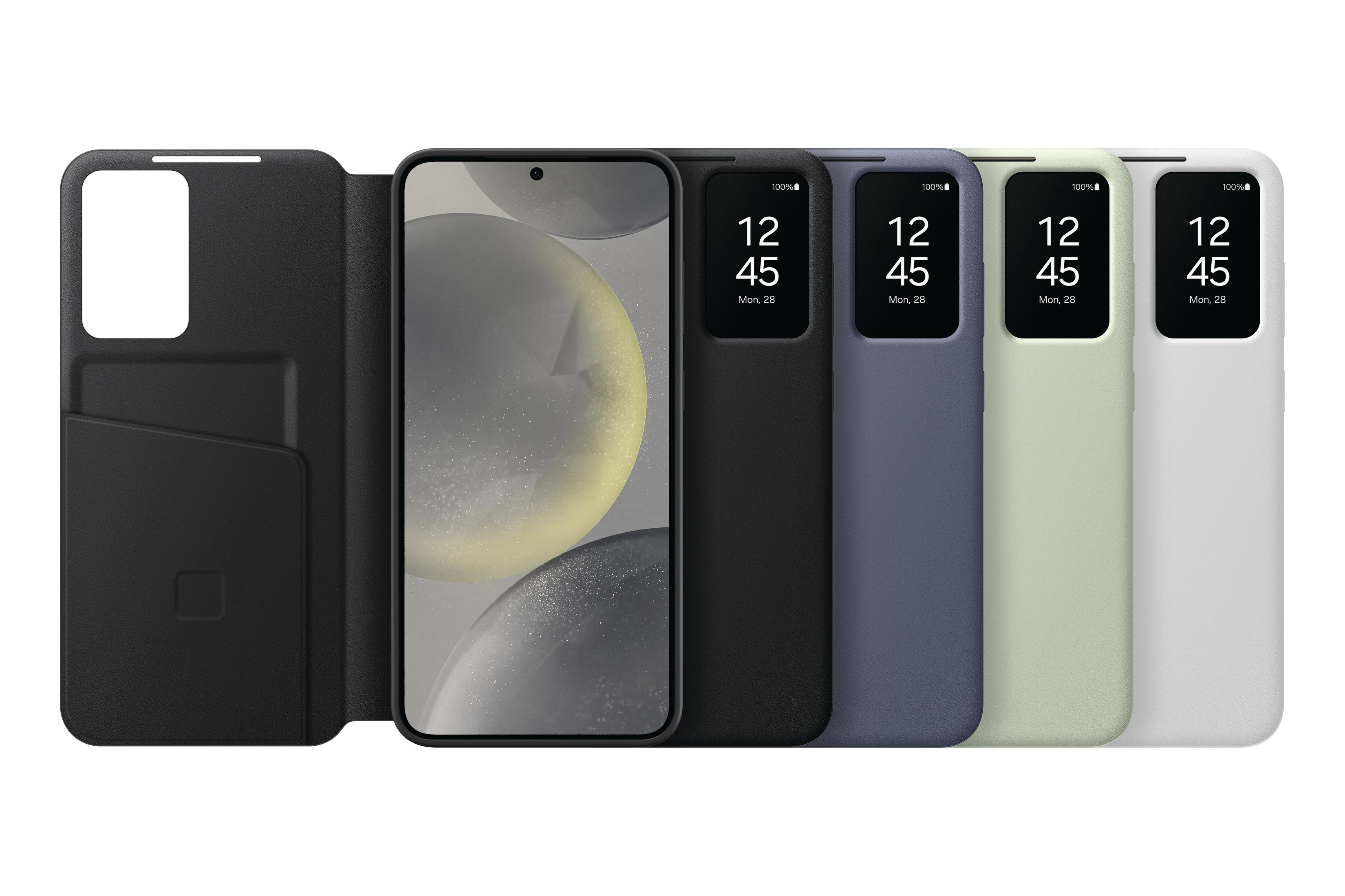 Cztery etui na telefon w różnych kolorach.