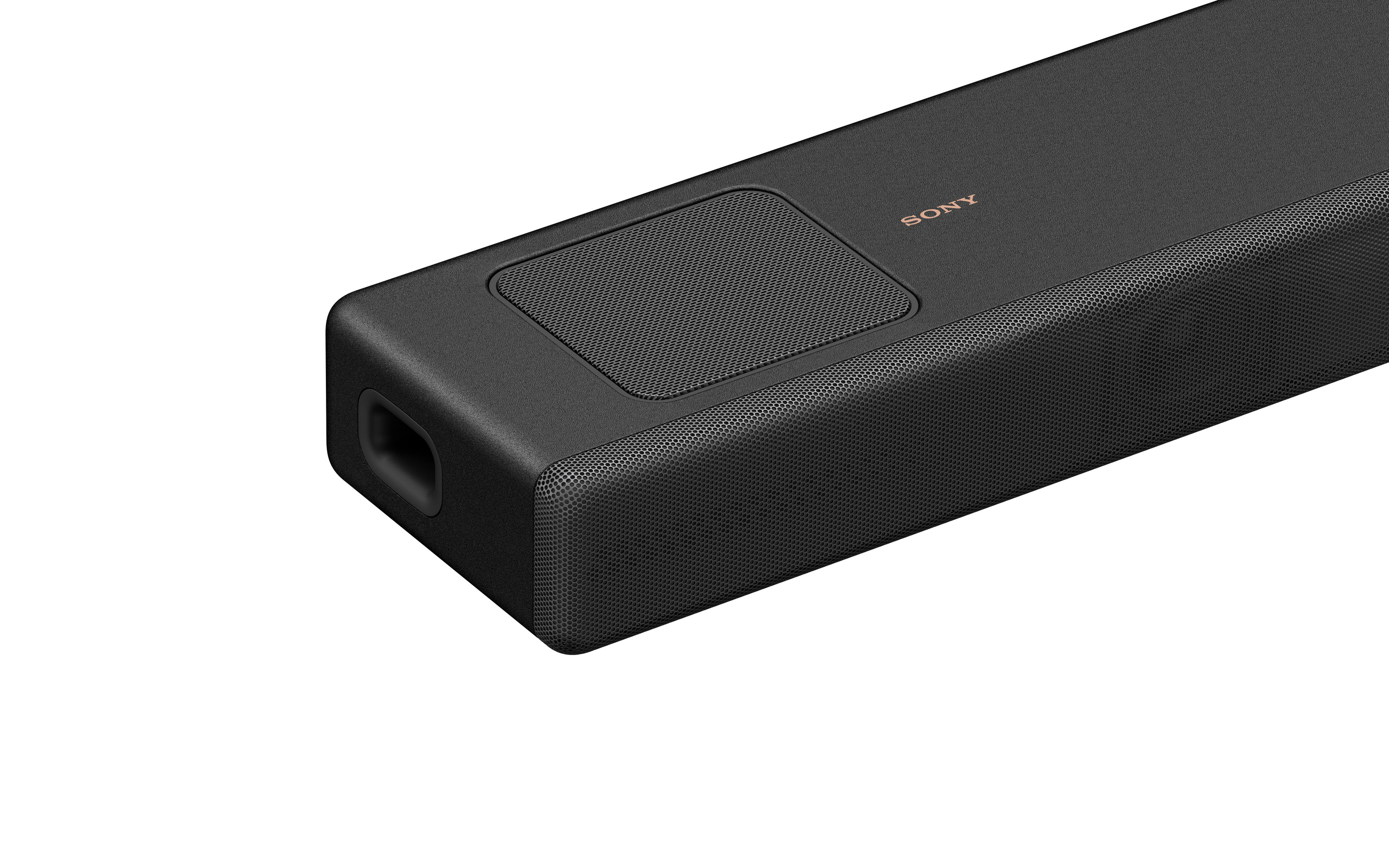 Schwarze Sony Soundbar mit Gitter. Weißer Hintergrund. Das Wort Sony ist sichtbar.