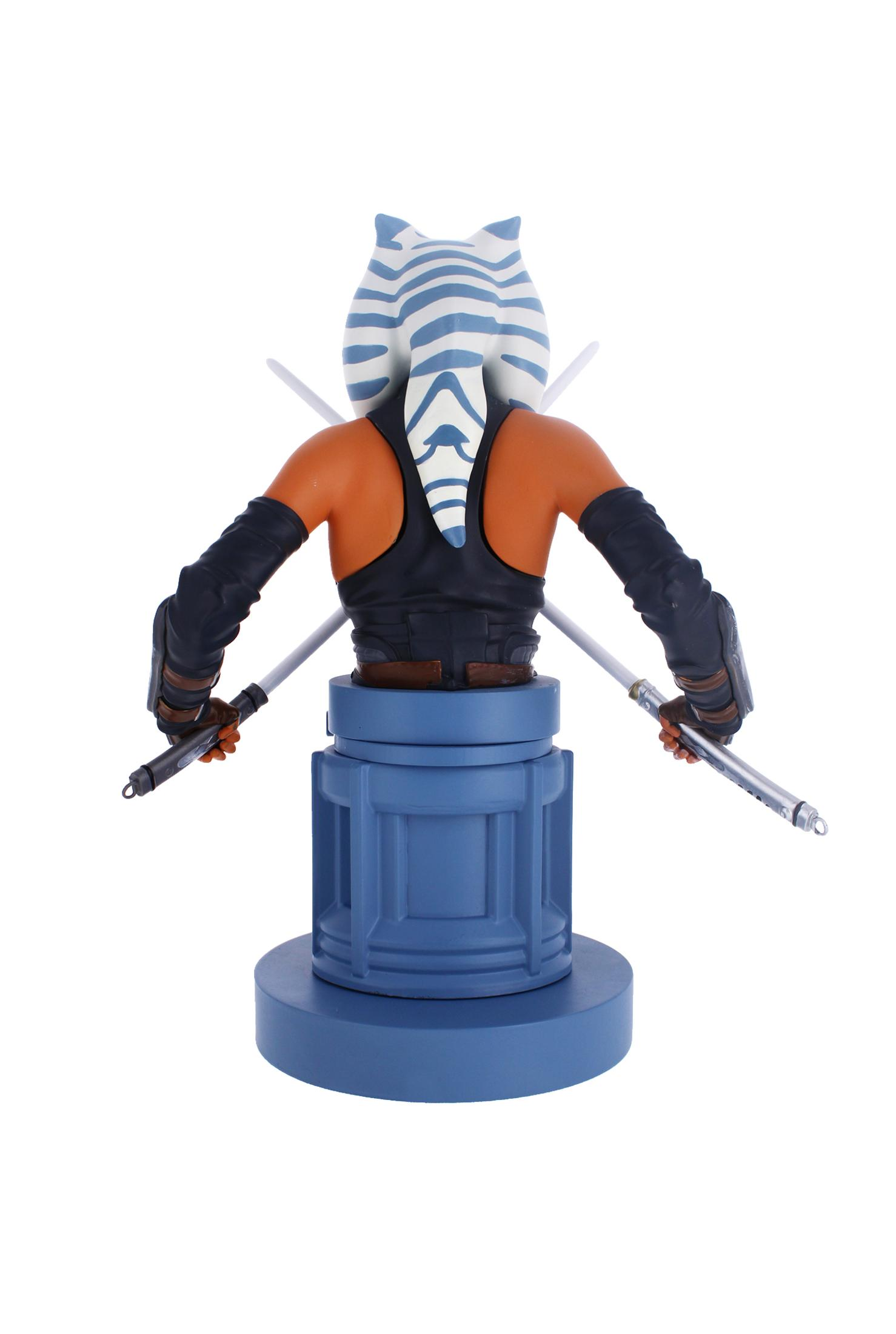 Vista posteriore del busto di Ahsoka Tano con due spade laser. La base è blu.