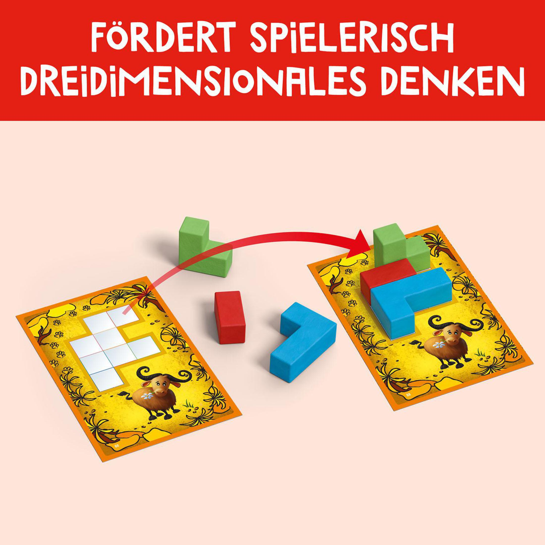 Ein Spiel mit Holzblöcken auf Karten, das dreidimensionales Denken fördert.