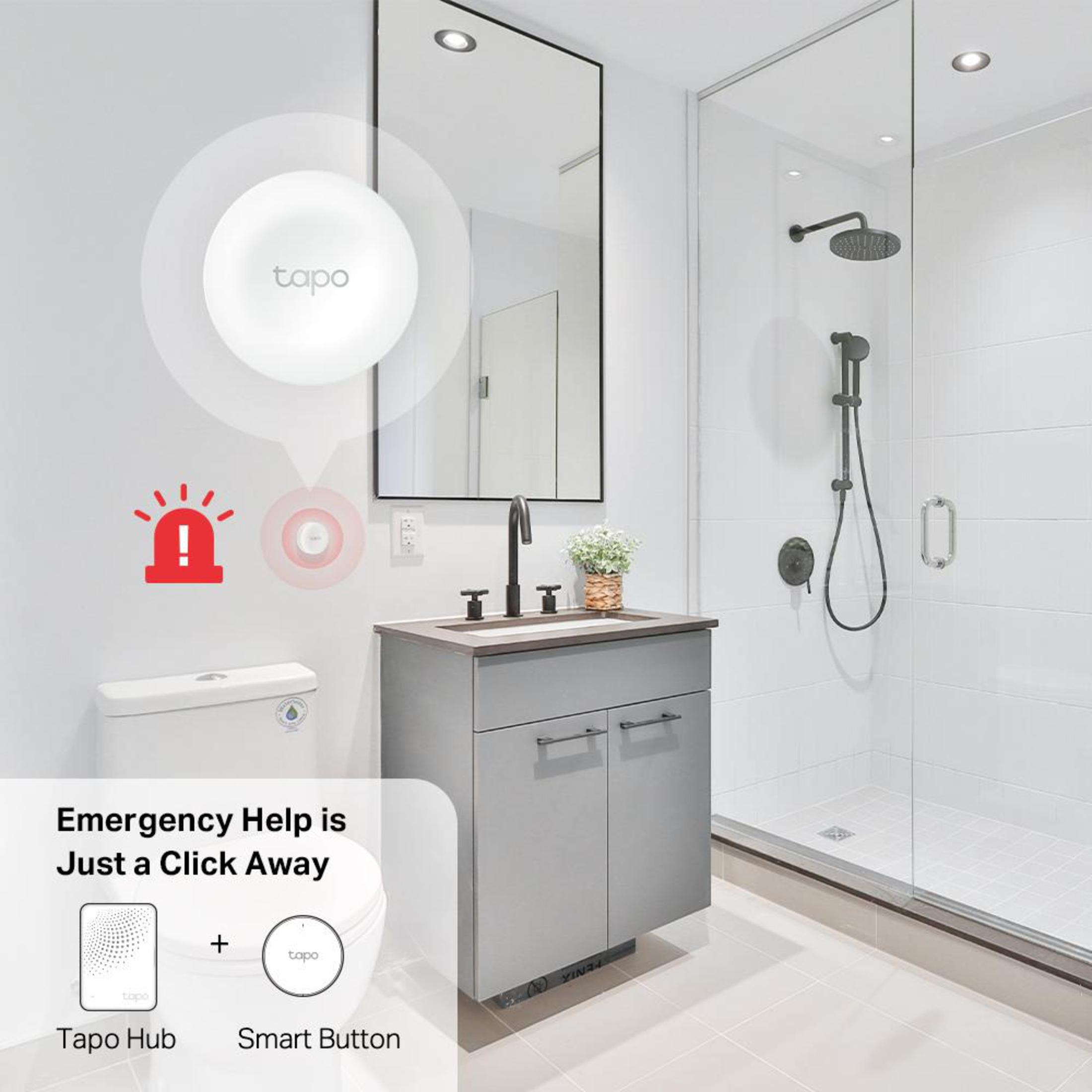 Une scène de salle de bain avec miroir, lavabo et douche. Un bouton intelligent et un hub sont montrés.