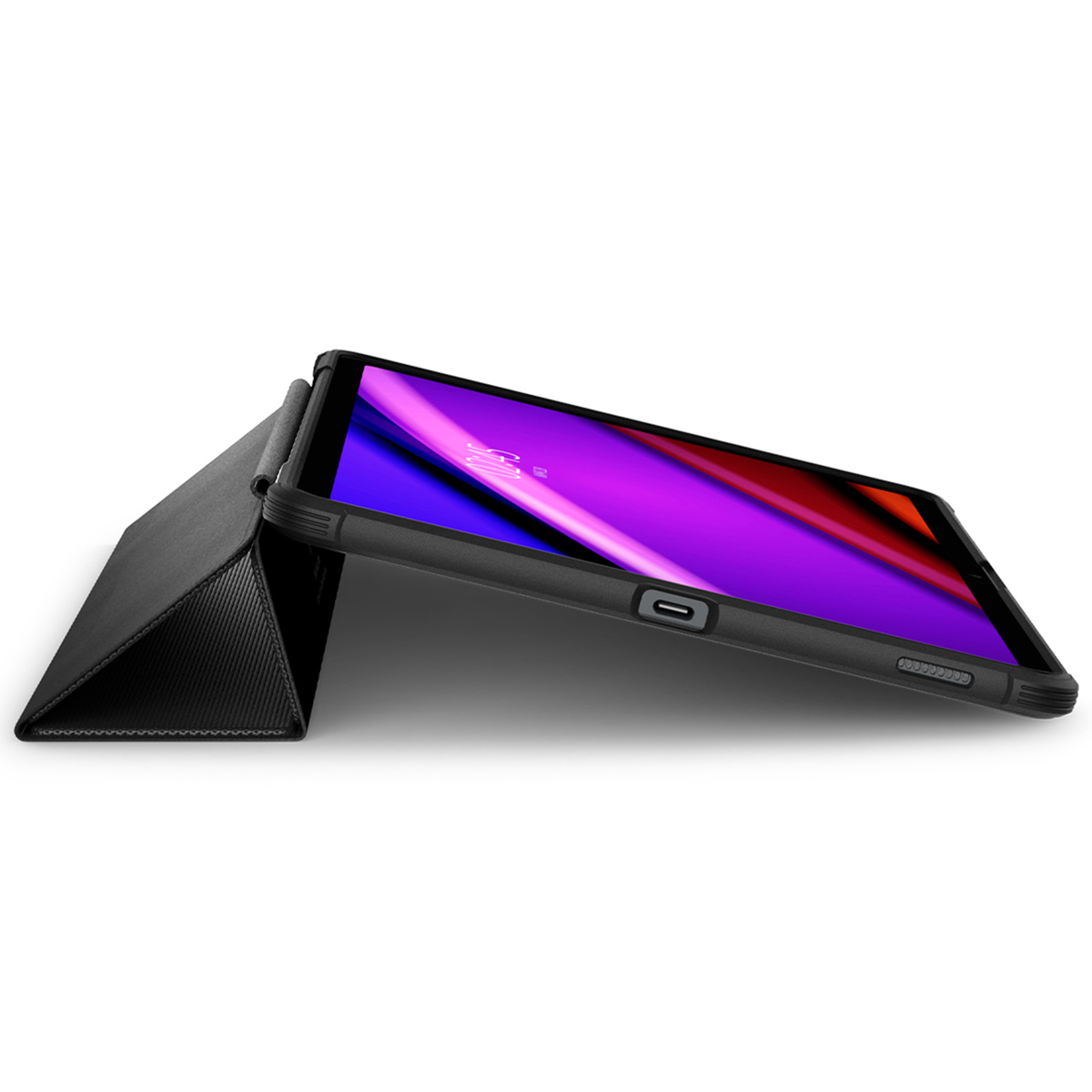 Tablet in zwarte hoes met een opgevouwen cover. Schuin zicht. Witte achtergrond.