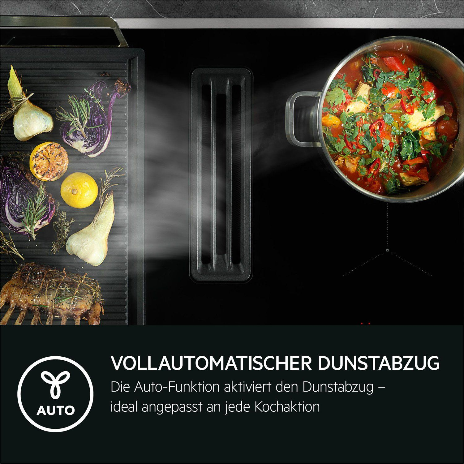 Eine Küchenzeile mit Essen, das auf dem Herd gekocht wird. Dampf kommt vom Herd.