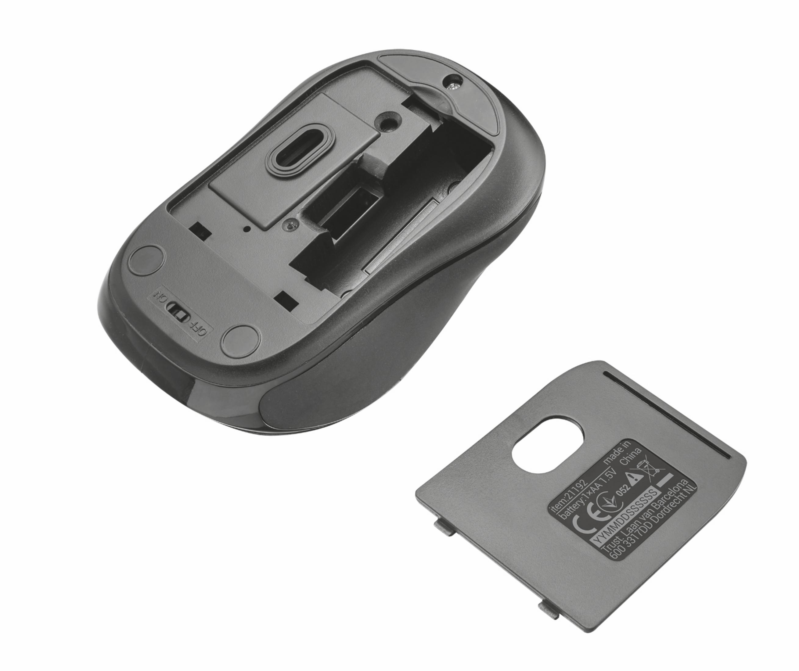 Mouse nero con vano batteria aperto e coperchio accanto.