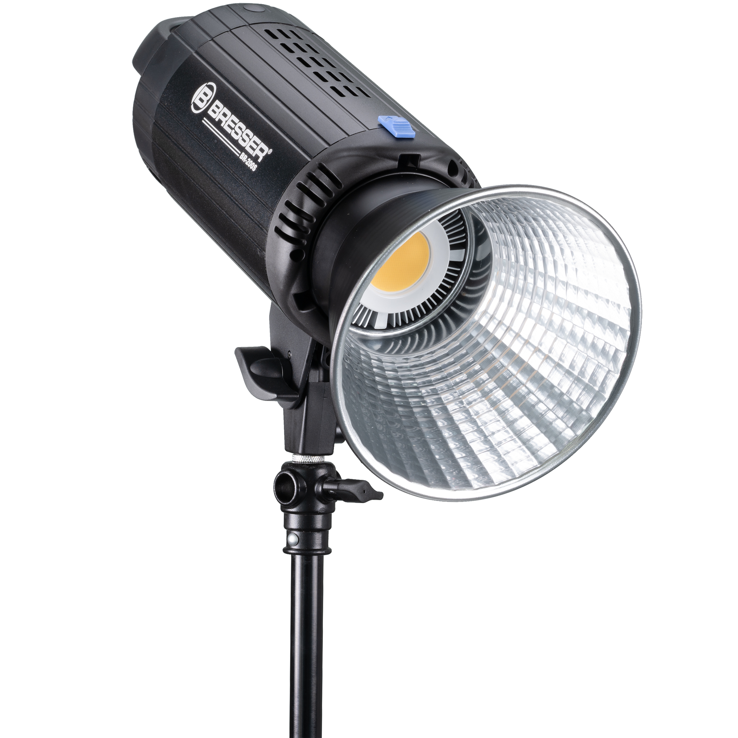 Luz de estudio negra con reflector plateado y botón azul, montada en un soporte.