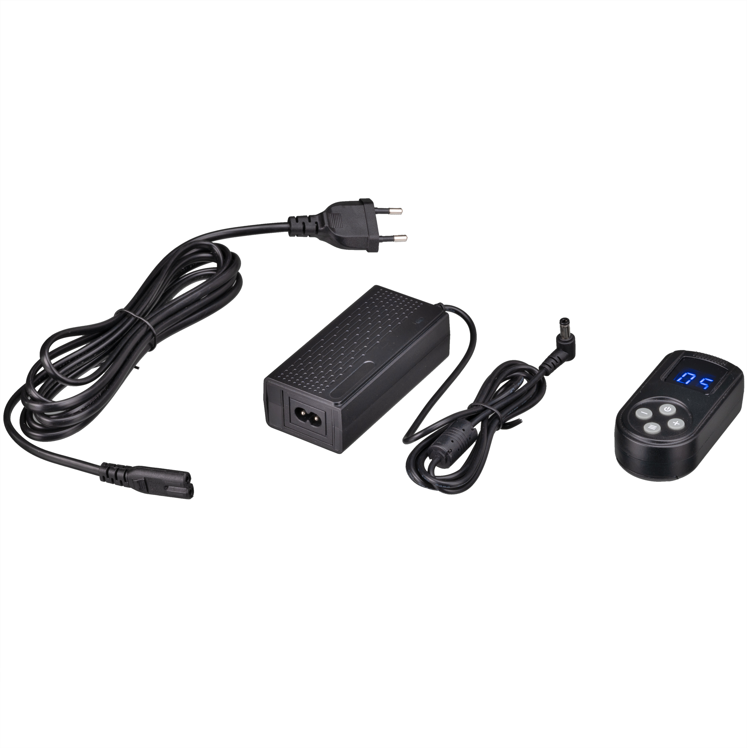 Un adaptador de corriente negro y un control remoto para una luz. El conjunto incluye cables.
