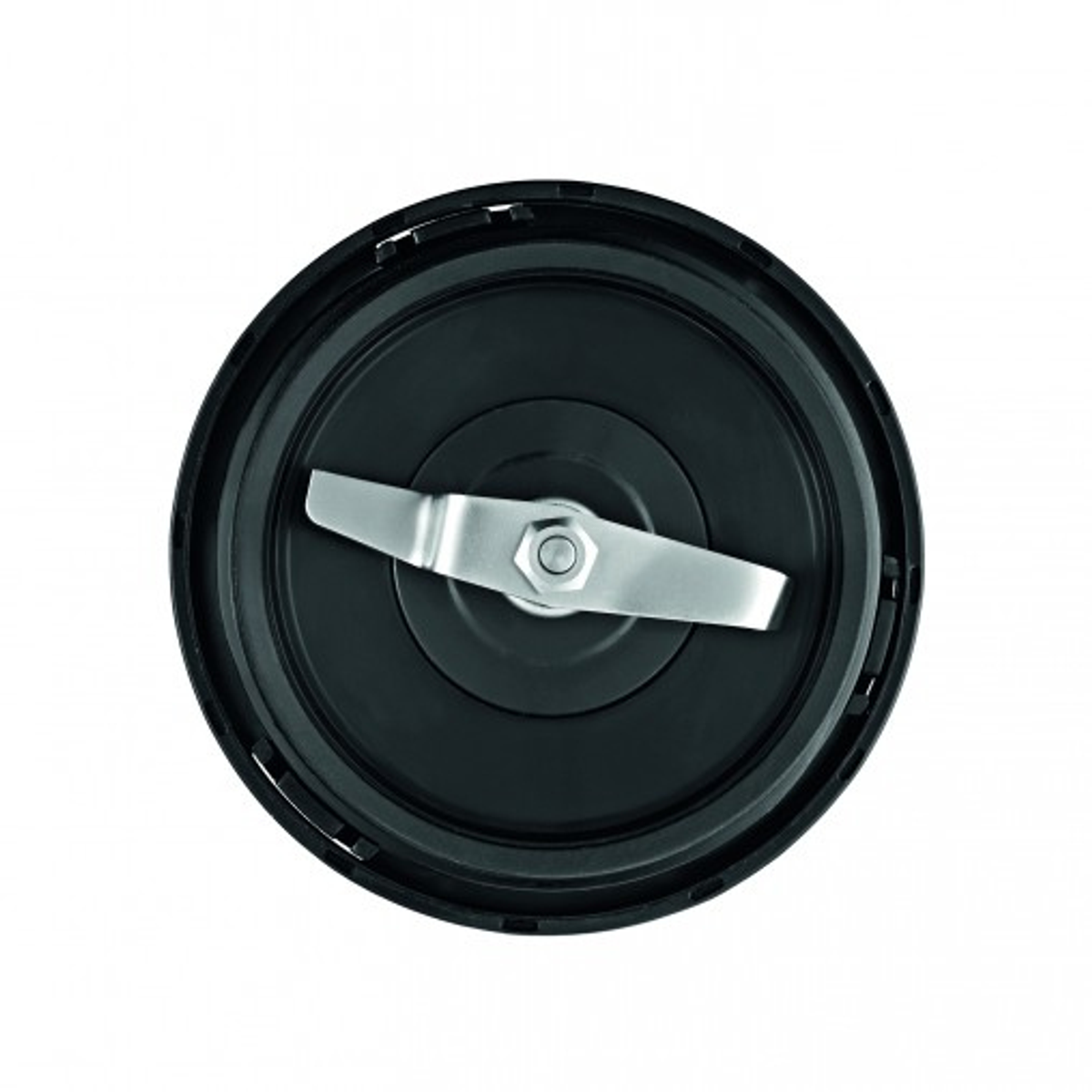 Ostrze blendera przymocowane do czarnego pojemnika, widok z góry.