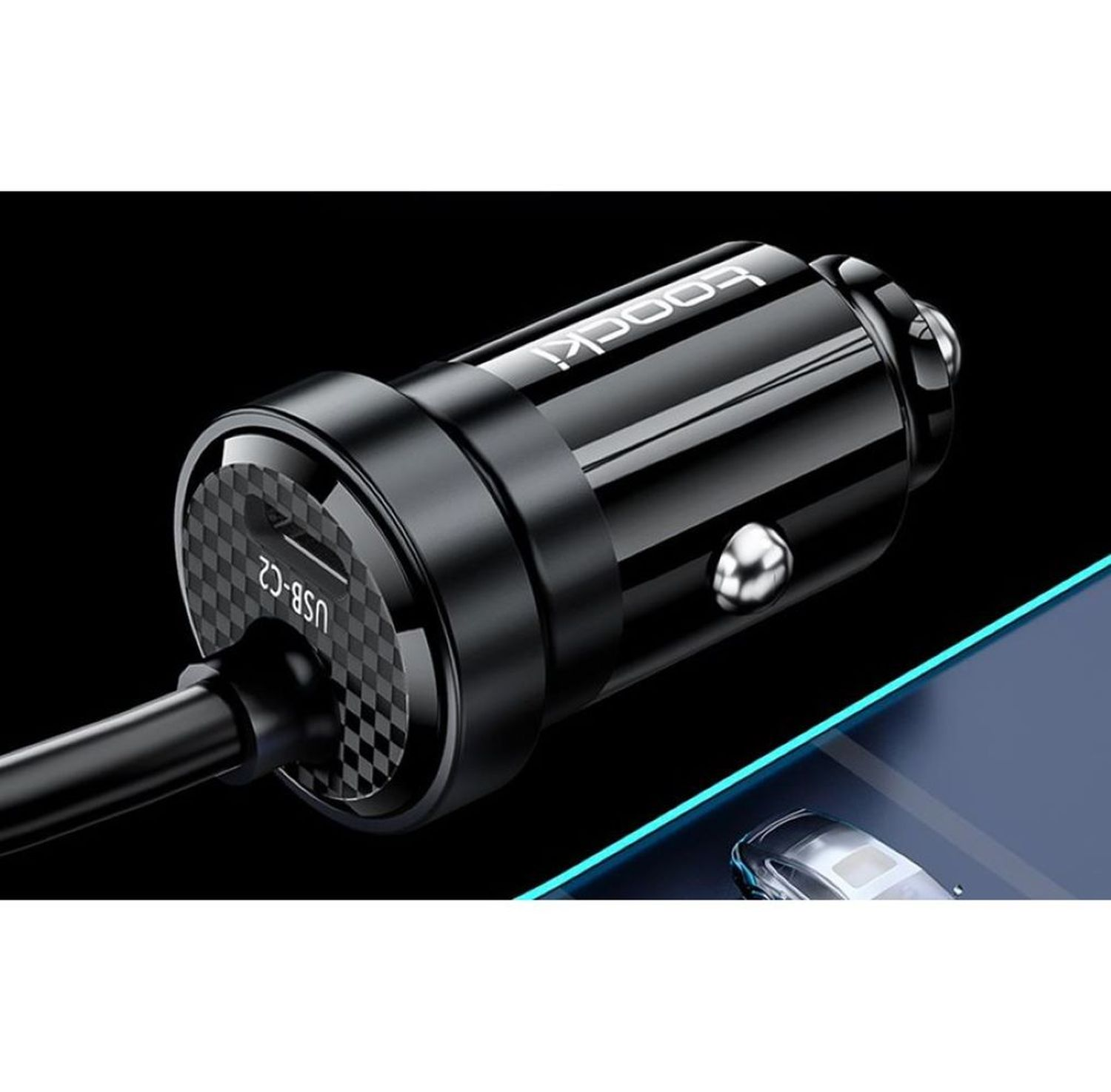 Schwarzes USB-C-Autoladegerät mit Schachmuster auf der Vorderseite.