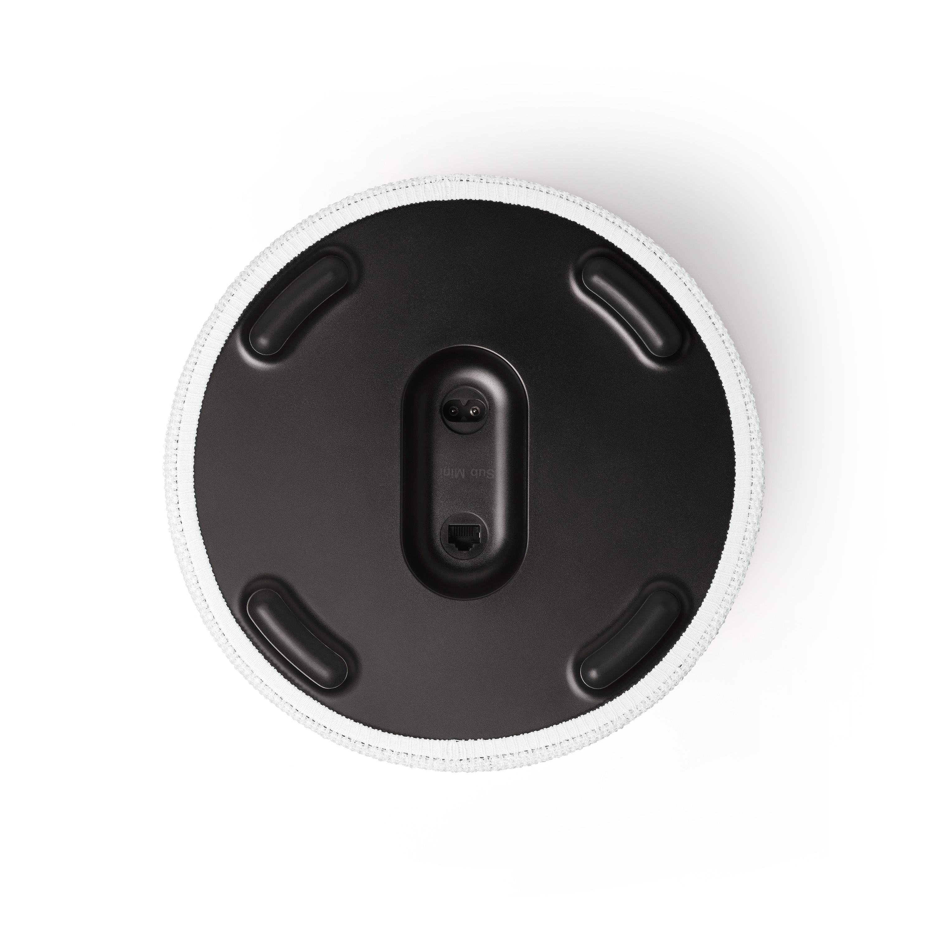 Une base de haut-parleur noire. Elle a un bord blanc et des accents noirs. La conception comprend un port d'alimentation et réseau.