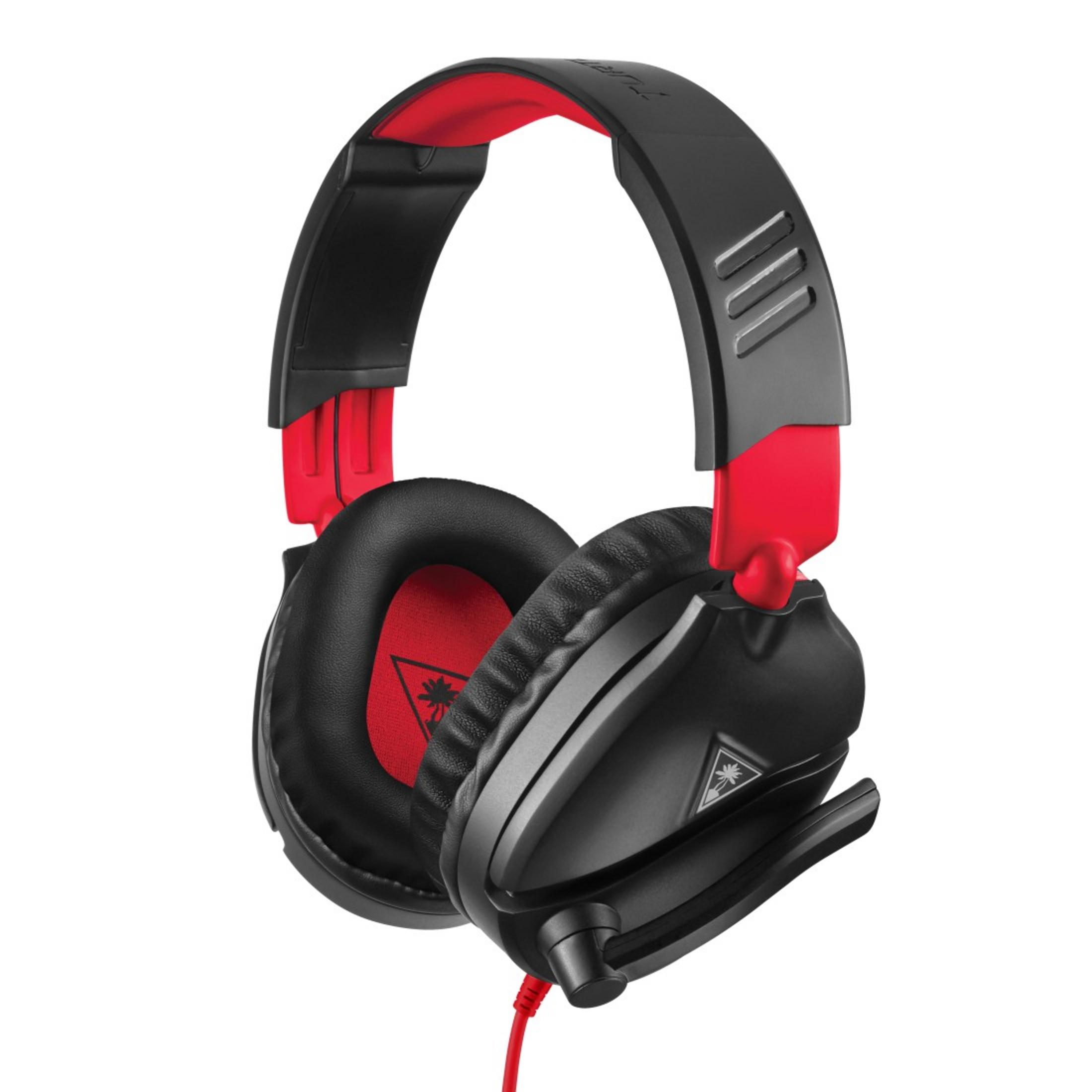 Schwarzes und rotes Gaming-Headset. Das Headset hat ein Mikrofon und ist auf weißem Hintergrund.
