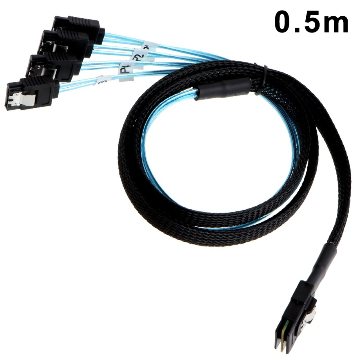Schwarze SATA-Kabel mit blauen Drähten. Die Kabel sind miteinander verbunden und befinden sich auf weißem Hintergrund.
