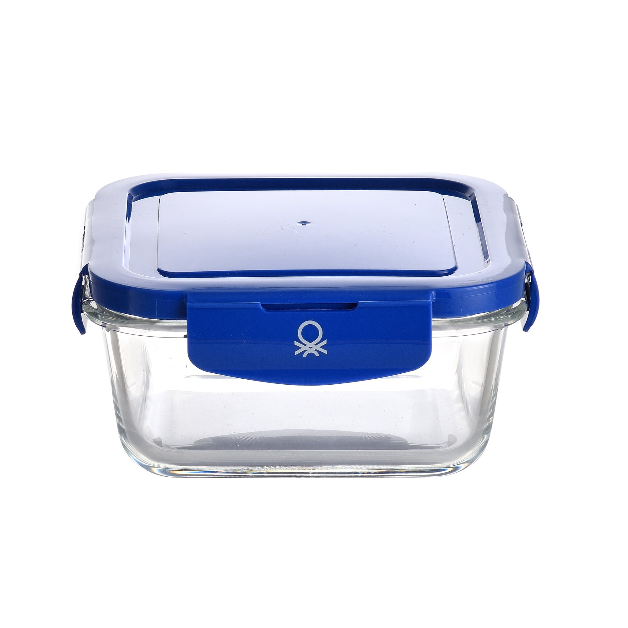 Un recipiente de comida transparente y cuadrado con tapa azul.