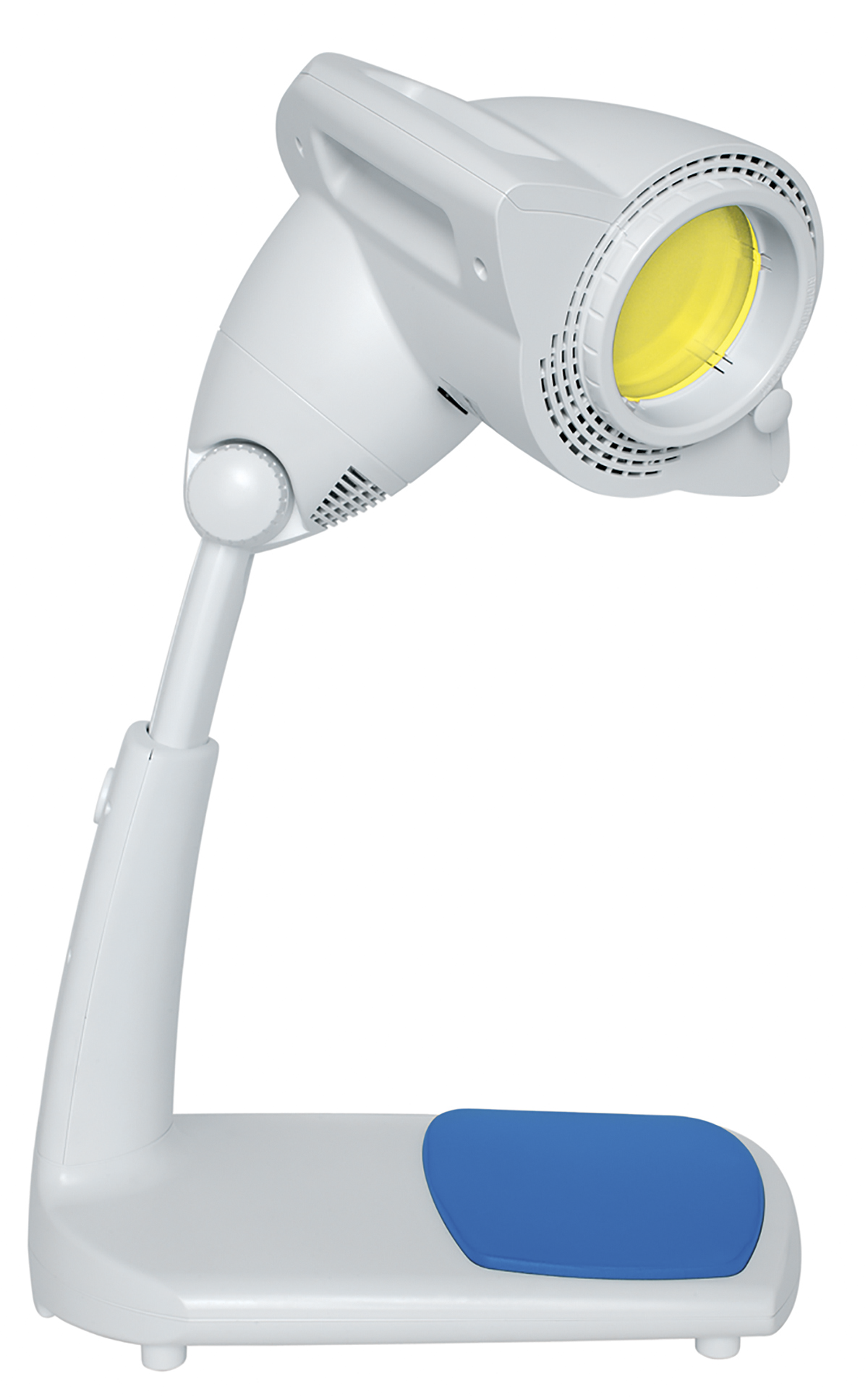 Eine weiße Lampe mit gelbem Licht scheint auf eine Holzoberfläche. Sie hat einen blauen Sockel.