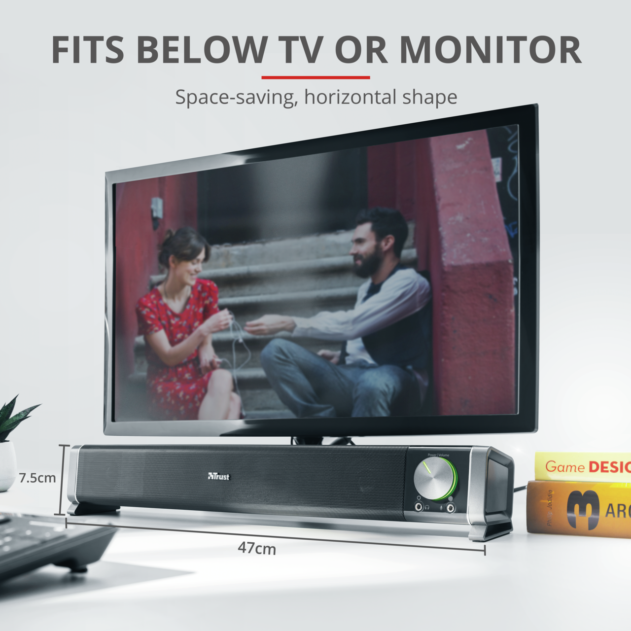 Soundbar unter einem Fernseher, mit Abmessungen. Mann und Frau auf dem Bildschirm.