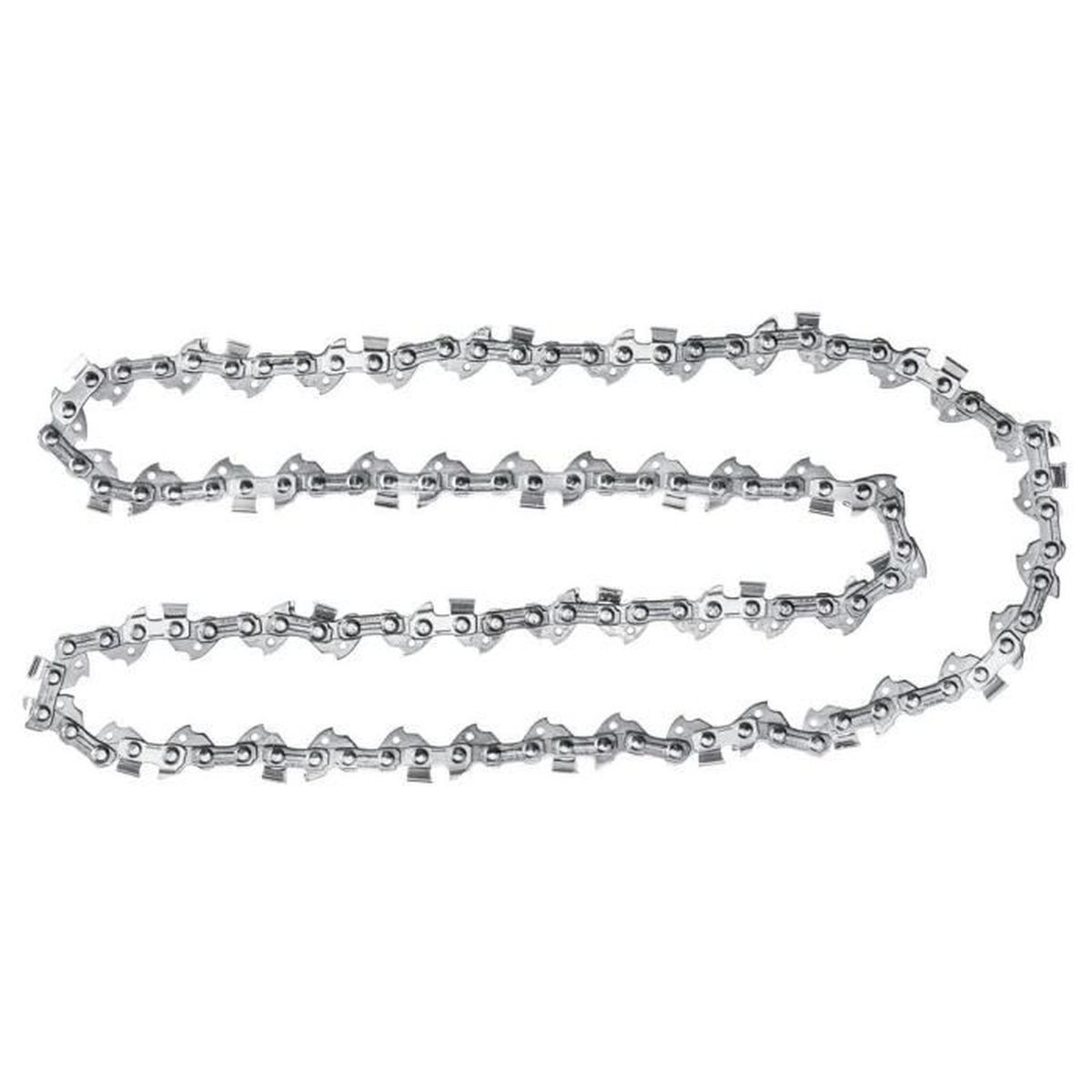 Metalowy łańcuch do piły łańcuchowej ułożony na białej powierzchni, ukazujący zęby i ogniwa.