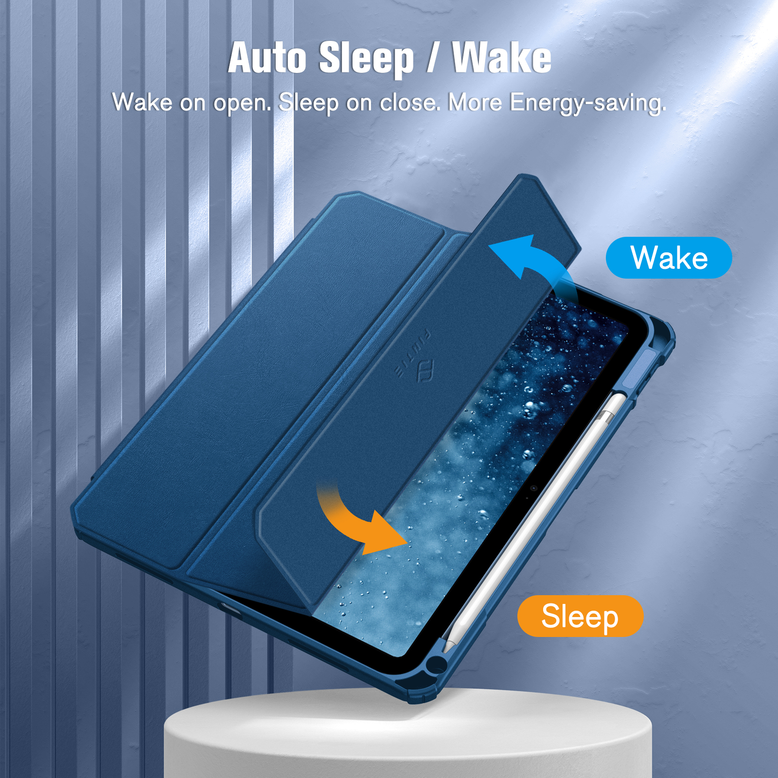 Blaue Tablethülle geöffnet, zeigt Bildschirm und Stift. Text: Auto Sleep/Wake.