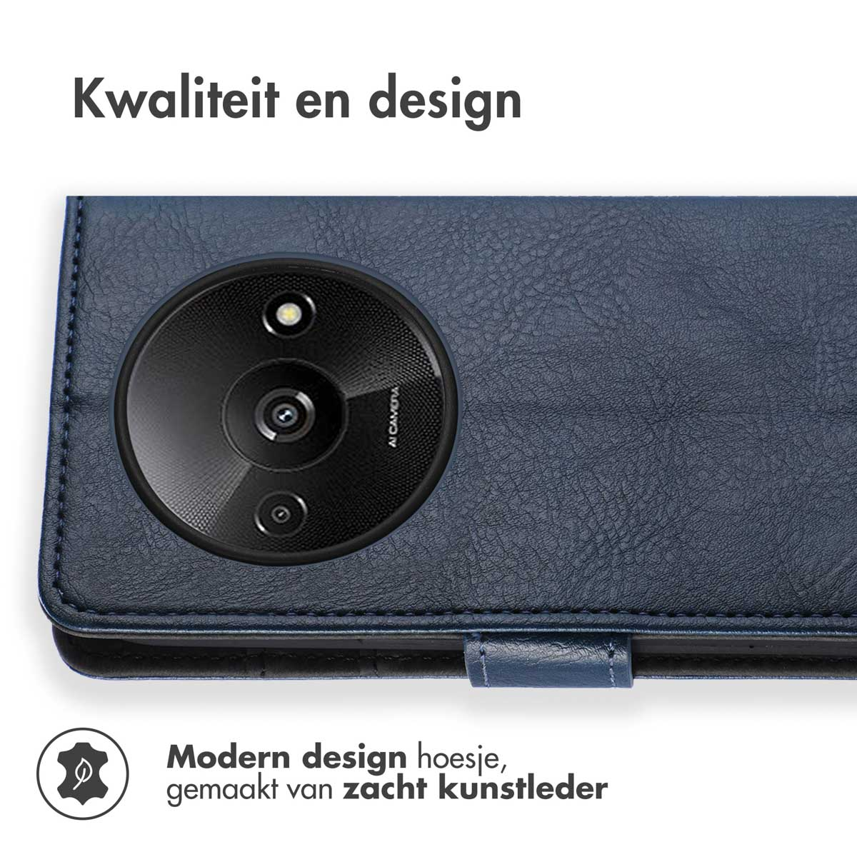 Donkerblauwe kunstleren telefoonhoes met camera-opening en blad-icoon.