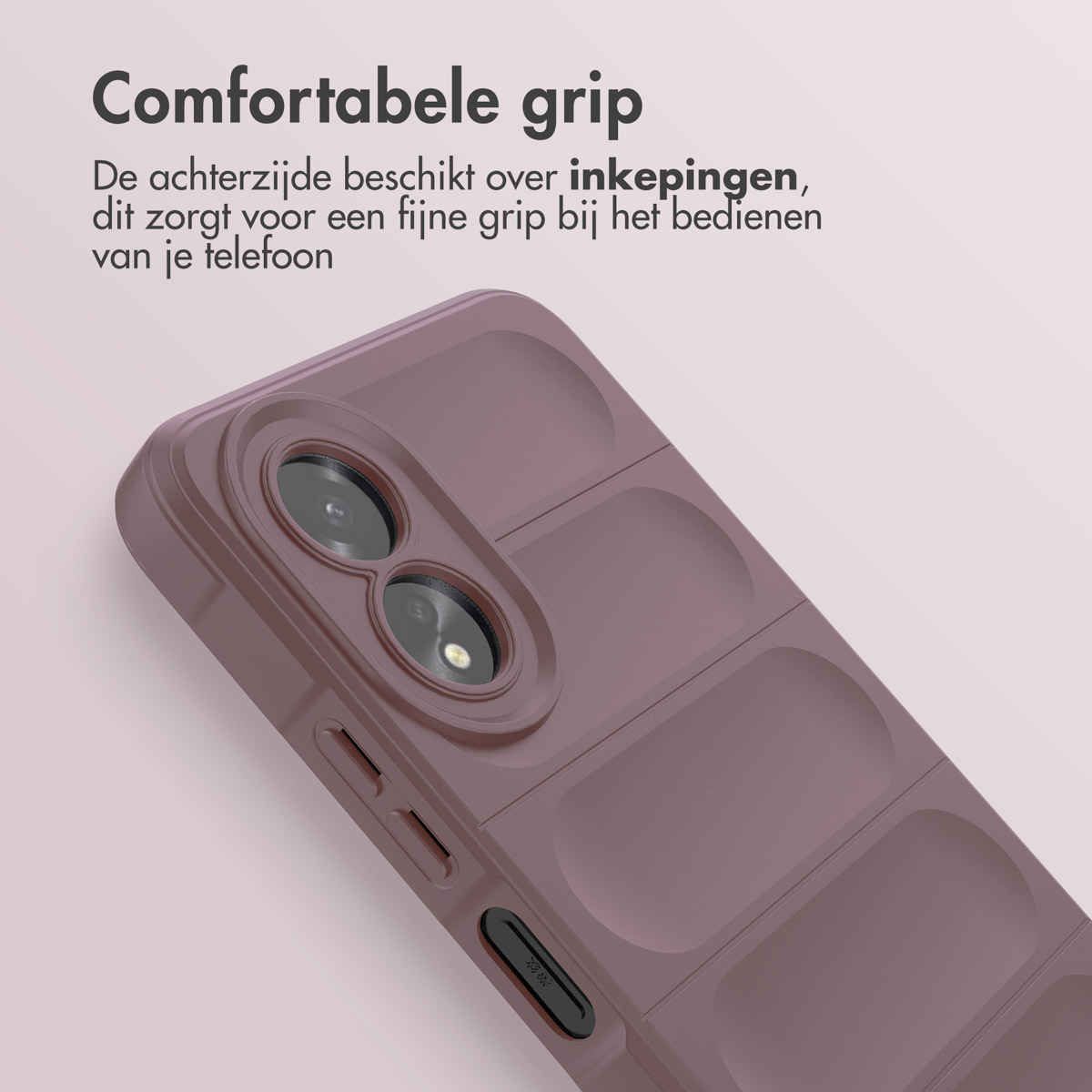 Gros plan sur une coque de téléphone. Elle est de couleur bordeaux. L'arrière a des creux.