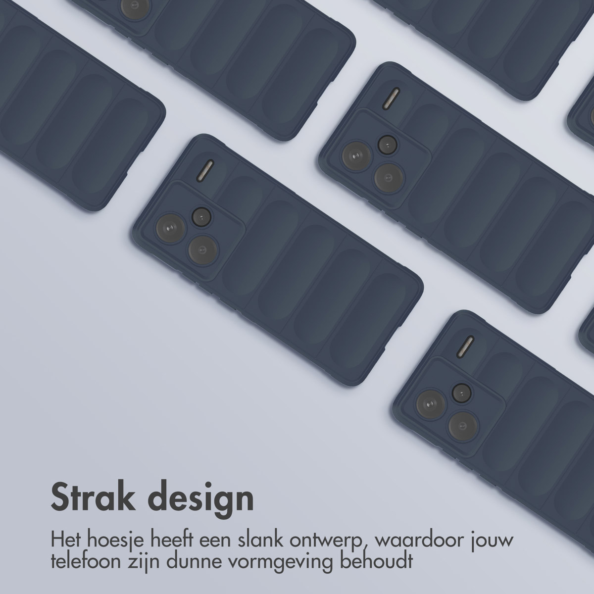 Meerdere blauwe telefoonhoesjes, de achterkant met een ontwerp tonend. Lichte achtergrond.
