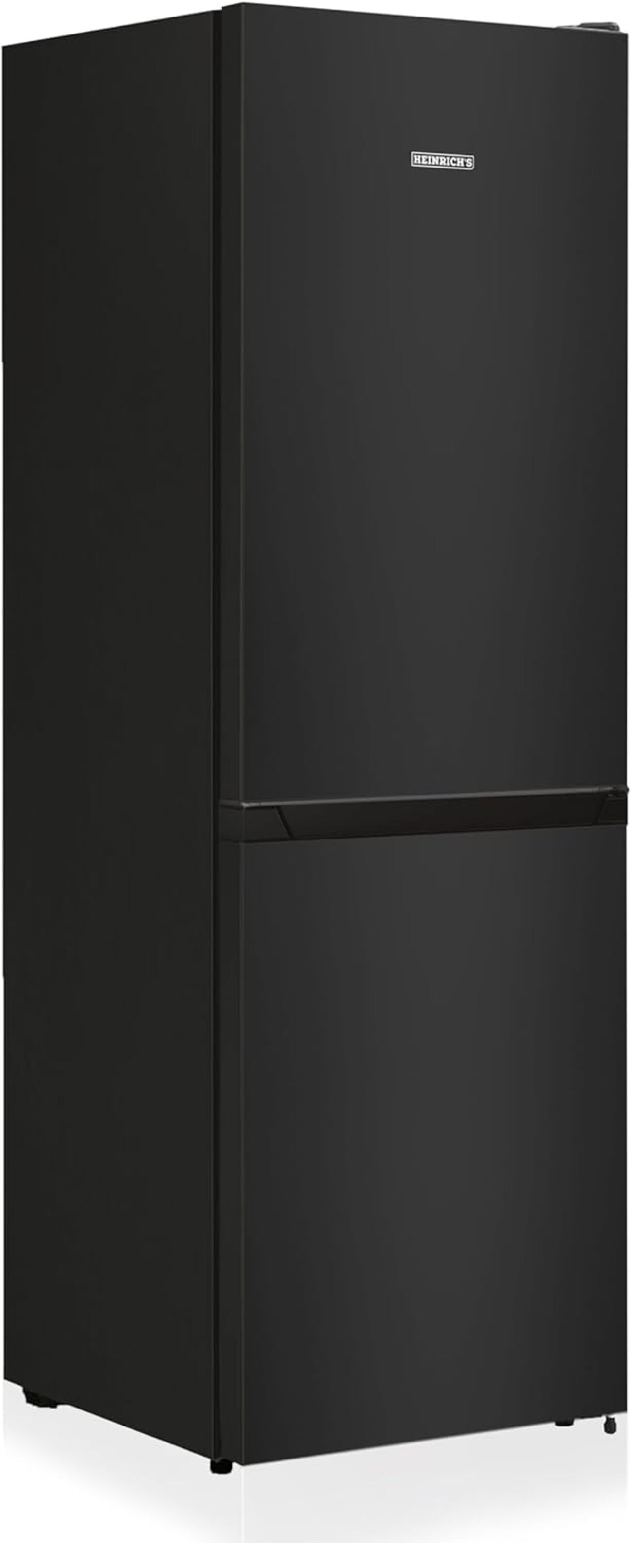 Schwarzer Kühlschrank mit zwei Türen, aus niedriger Perspektive gesehen.