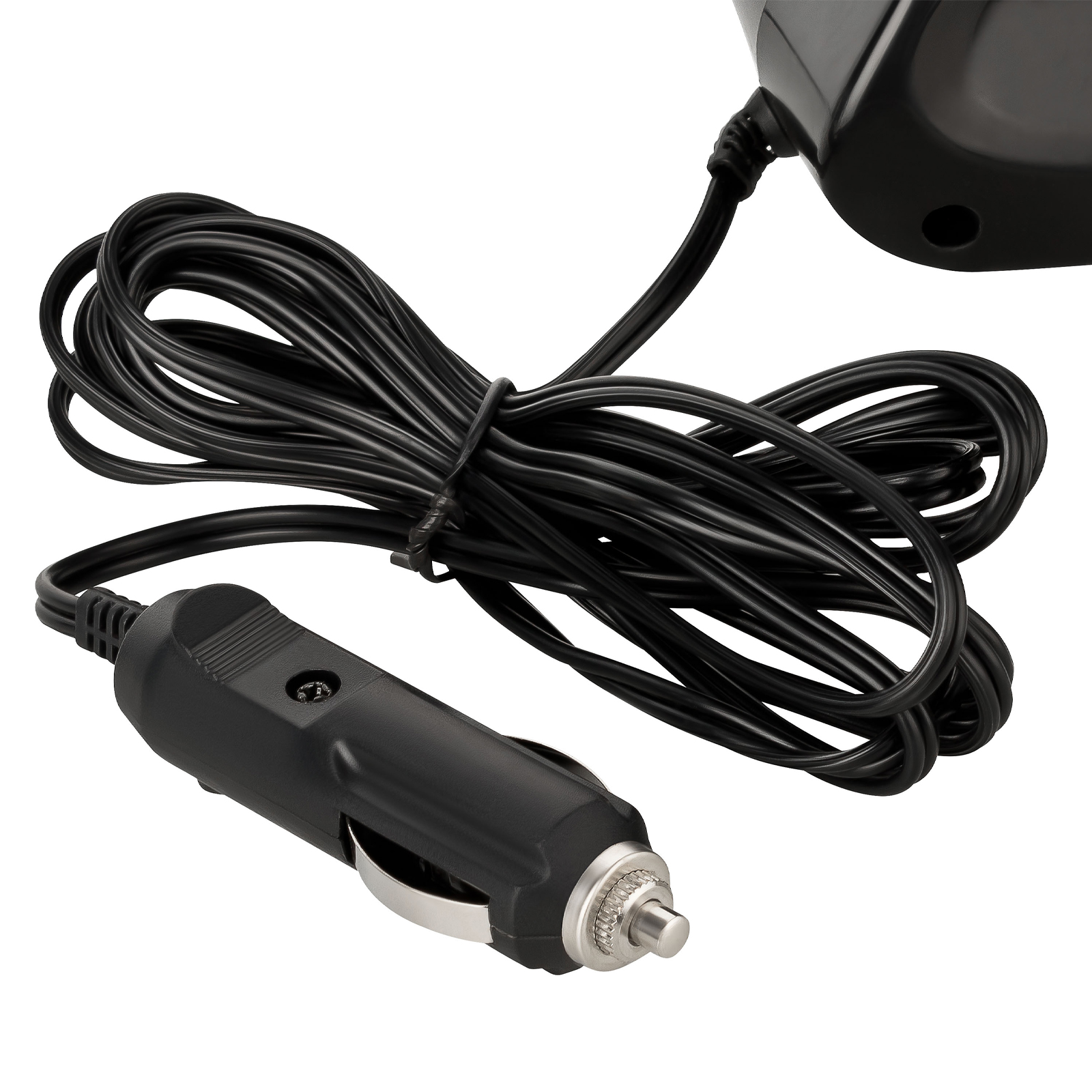 Chargeur de voiture noir avec un câble noir et une prise de couleur argentée.