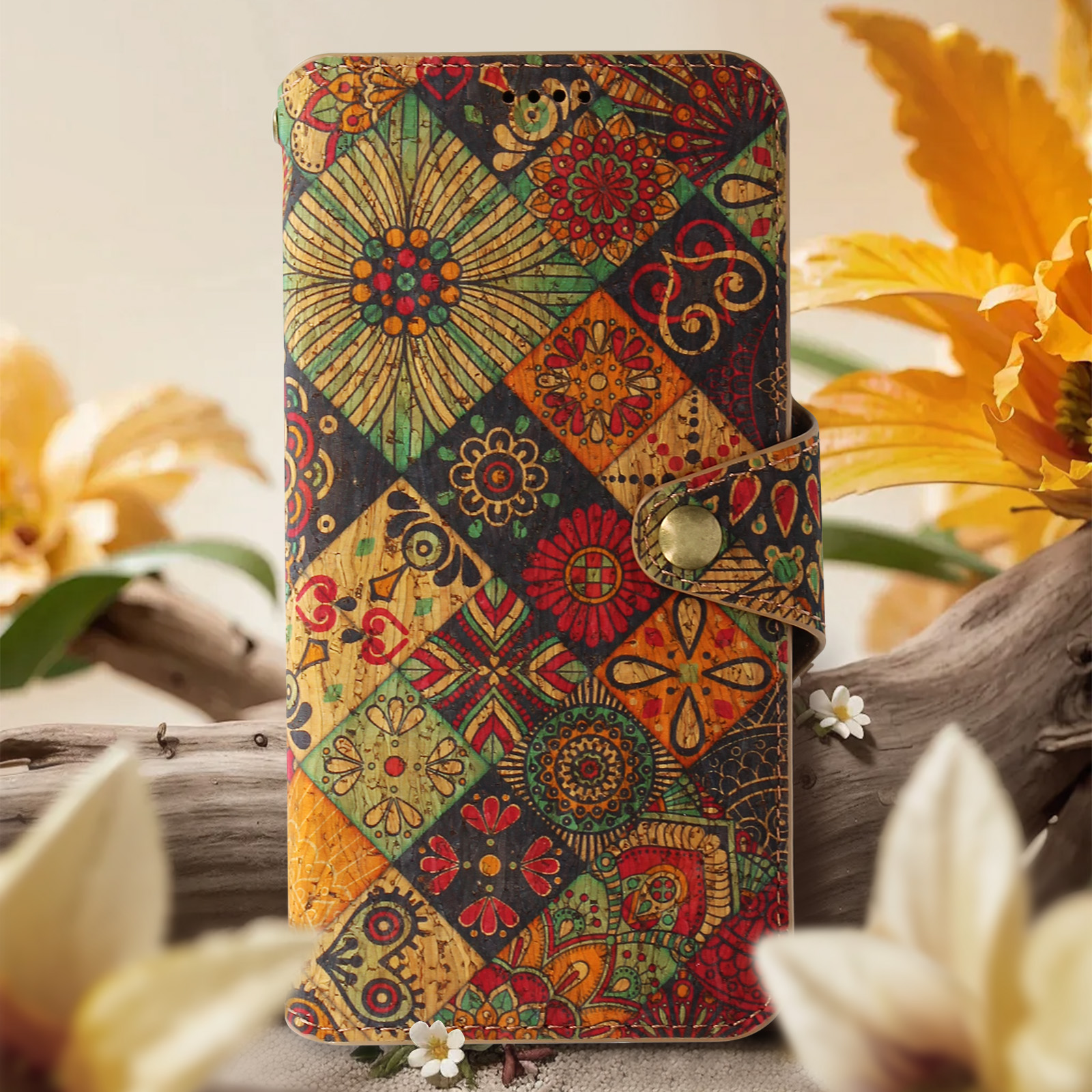Custodia per telefono con design floreale. Circondata da elementi naturali.
