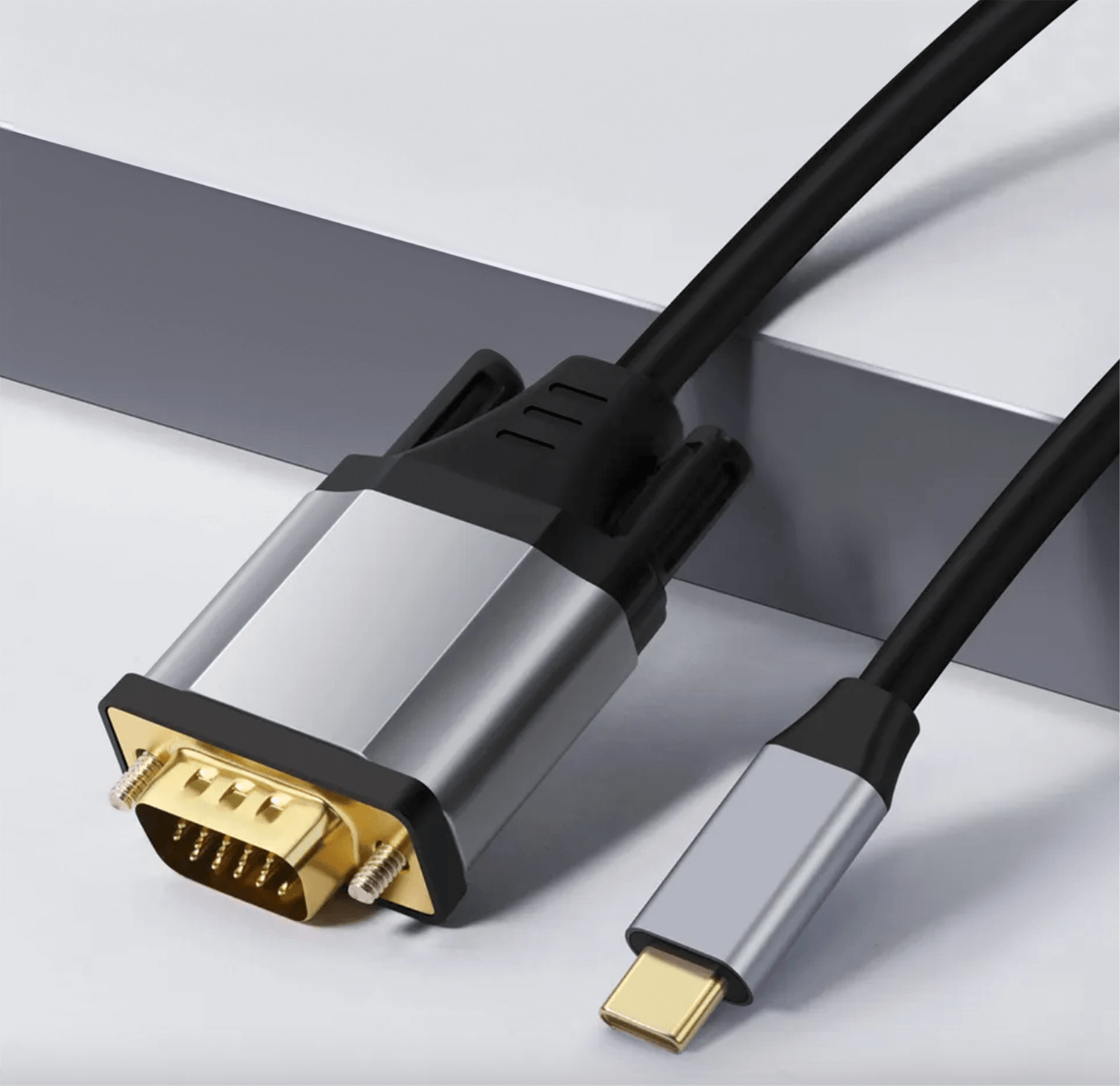 Kabel VGA do USB-C, czarne i srebrne złącza.