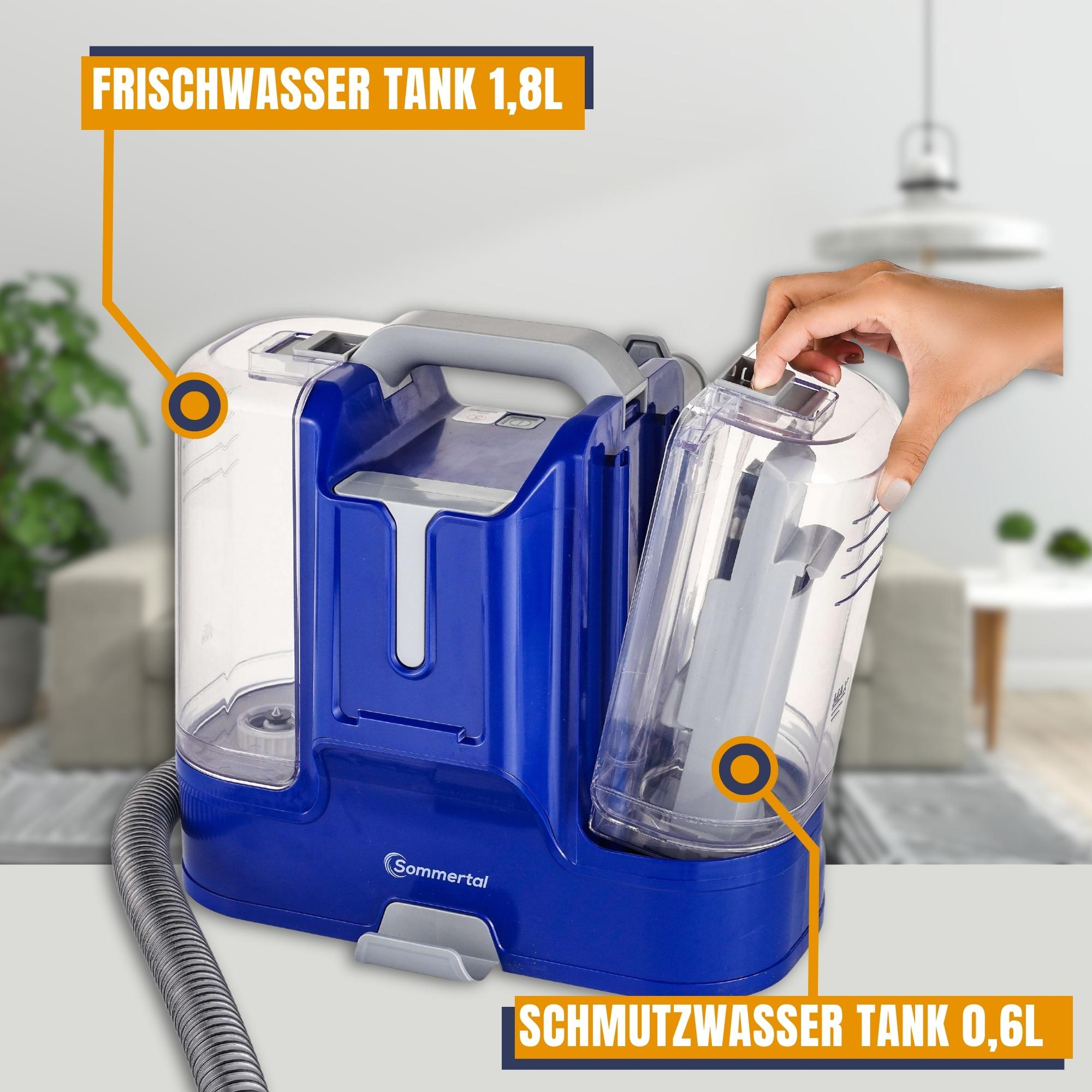 Blauer und weißer Teppichreiniger, mit einer Hand, die Wasser hineingießt.