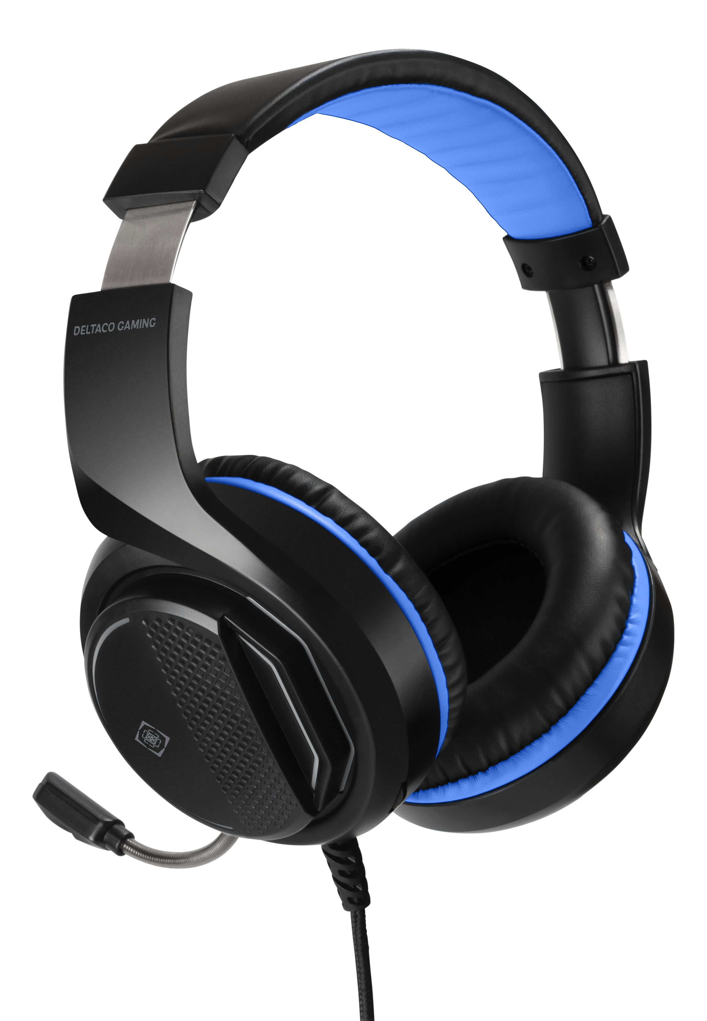 Cuffie da gioco nere e blu con microfono, isolate su bianco.