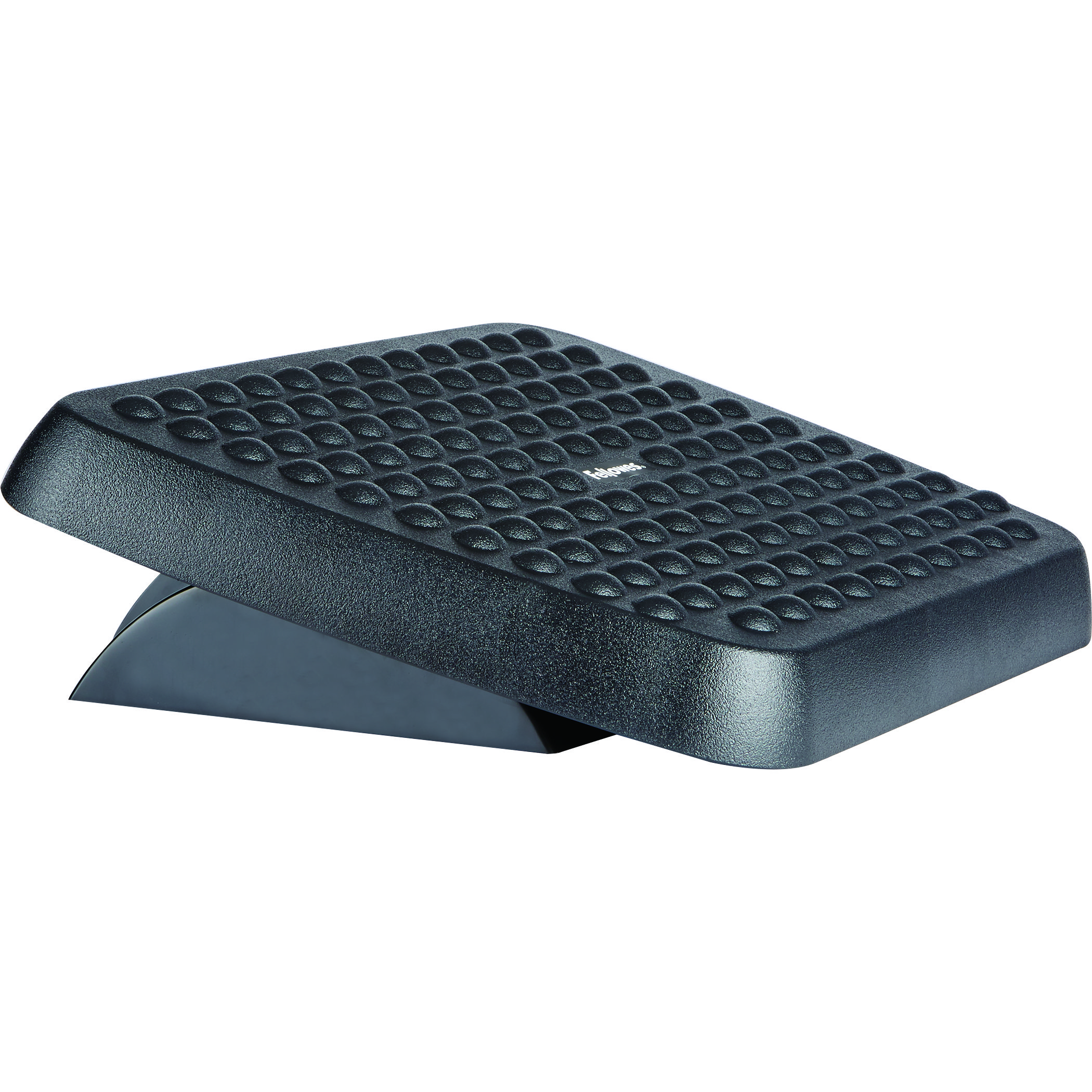 Czarny podnóżek z teksturowaną powierzchnią i kątową podstawą.